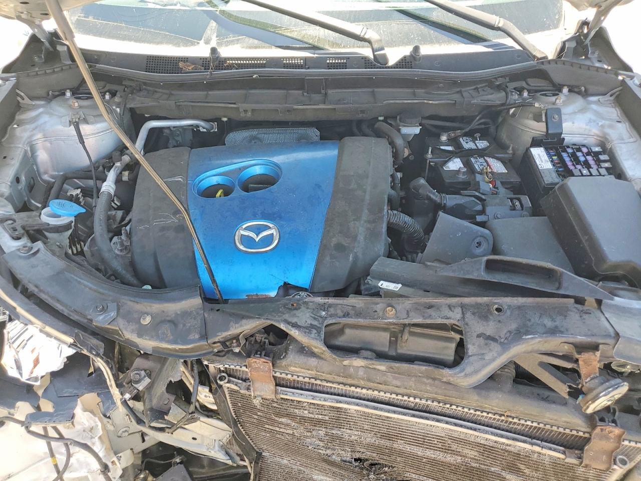 2013 Mazda Cx-5 Sport Silver vin: JM3KE2BE0D0118108