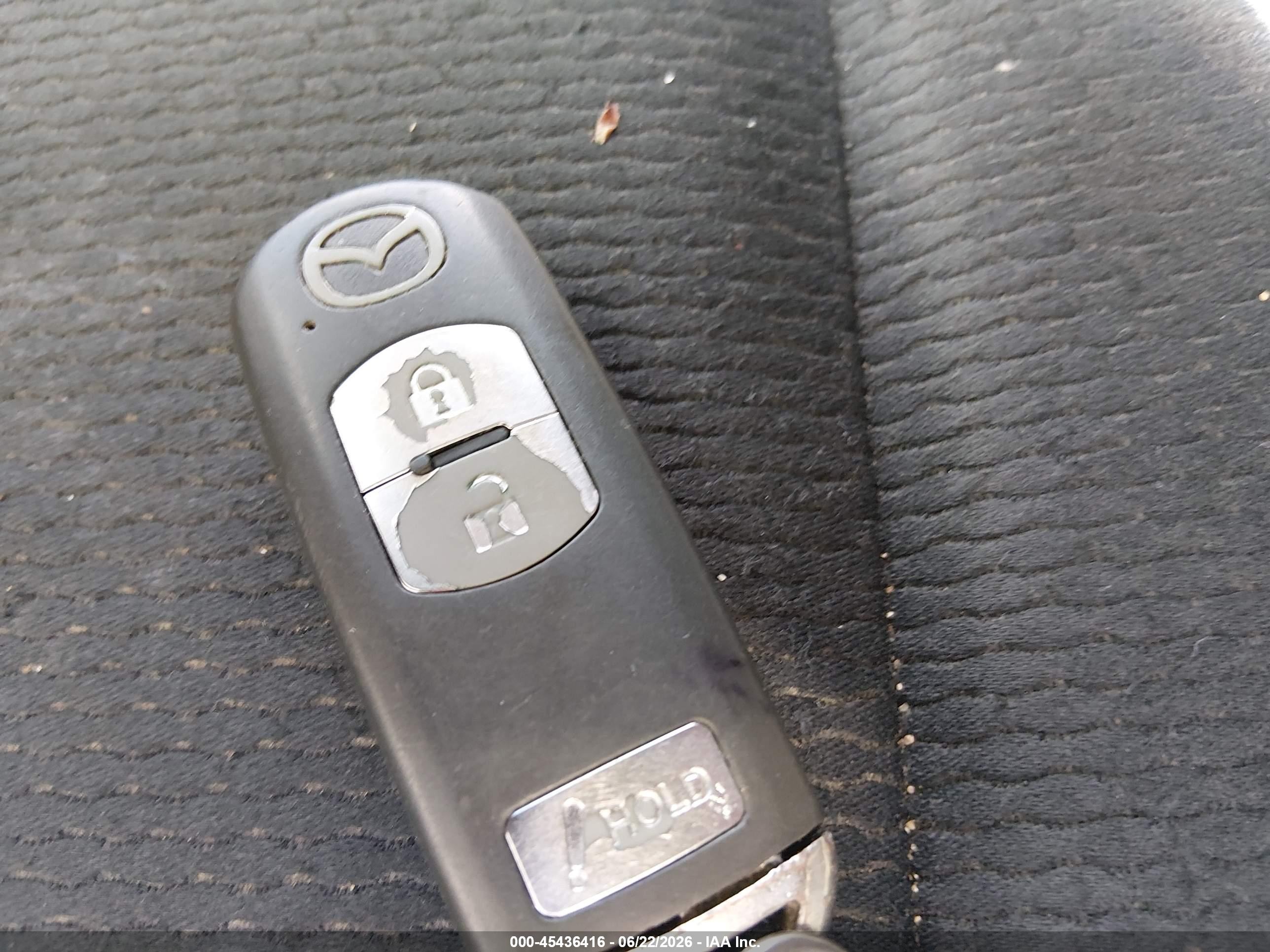 2014 Mazda Cx-5 Sport Silver vin: JM3KE2BE1E0362853