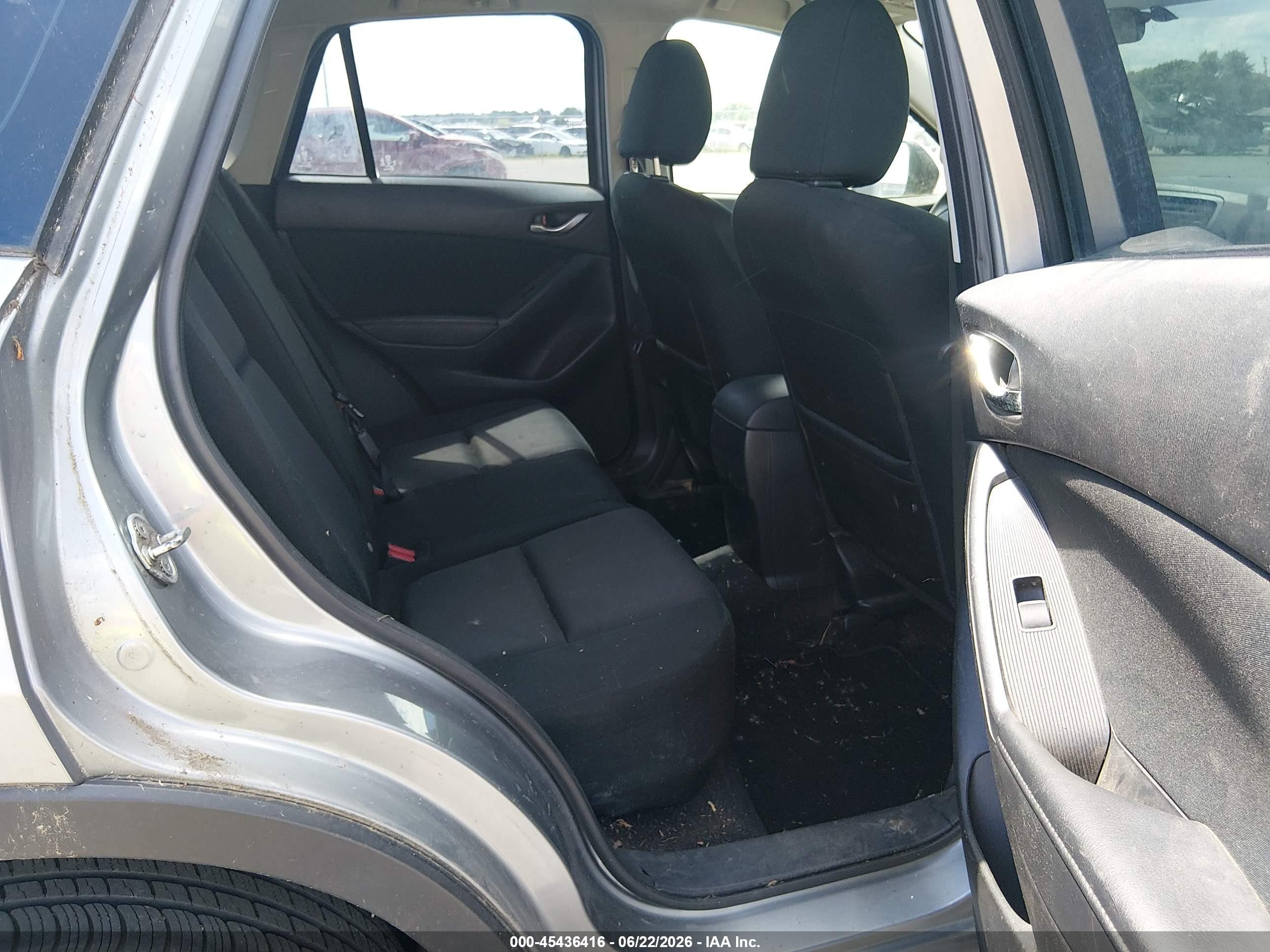 2014 Mazda Cx-5 Sport Silver vin: JM3KE2BE1E0362853