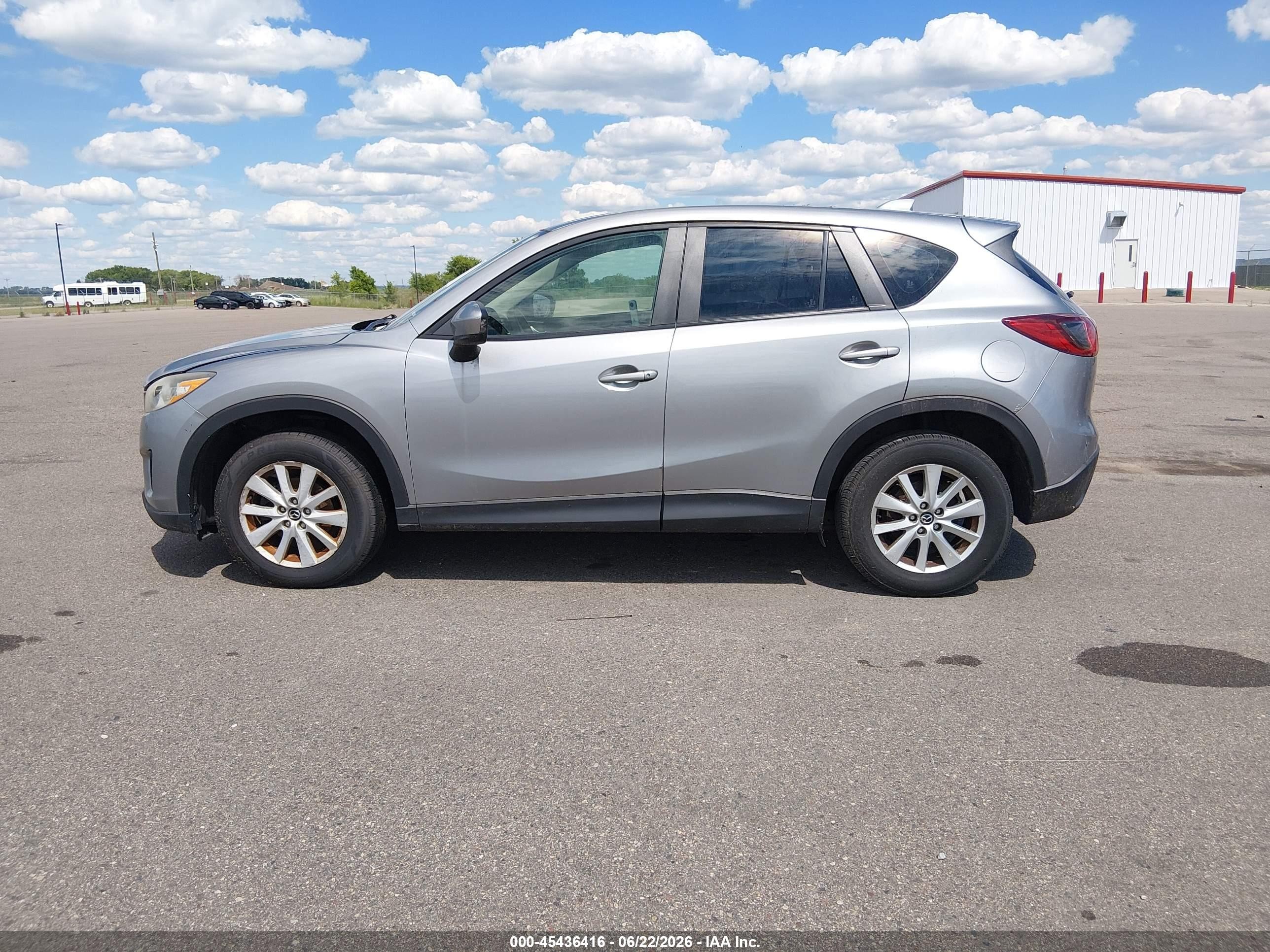 2014 Mazda Cx-5 Sport Silver vin: JM3KE2BE1E0362853