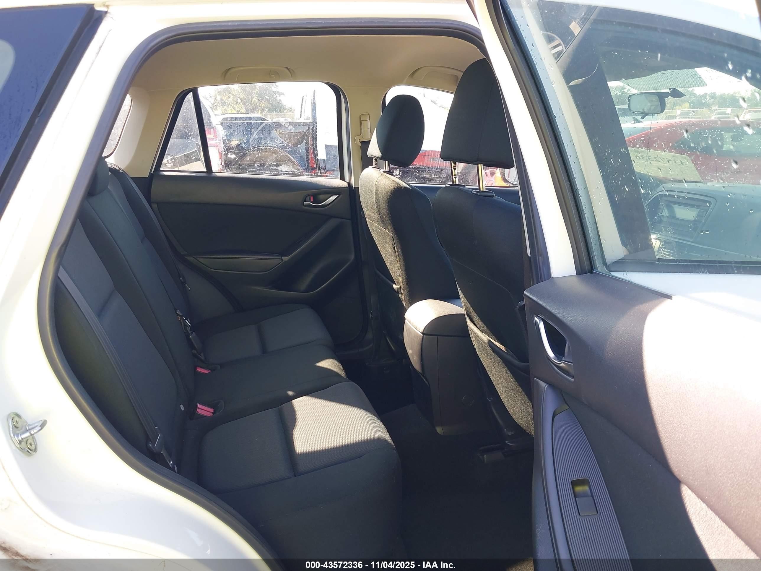 2014 Mazda Cx-5 Sport White vin: JM3KE2BE1E0385503