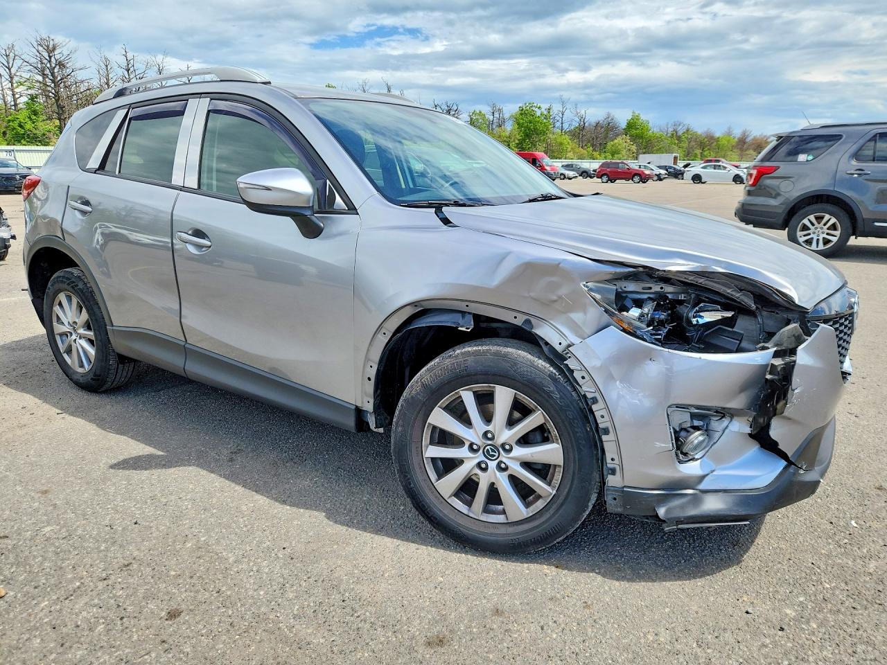 2015 Mazda Cx-5 Sport Silver vin: JM3KE2BE1F0515278