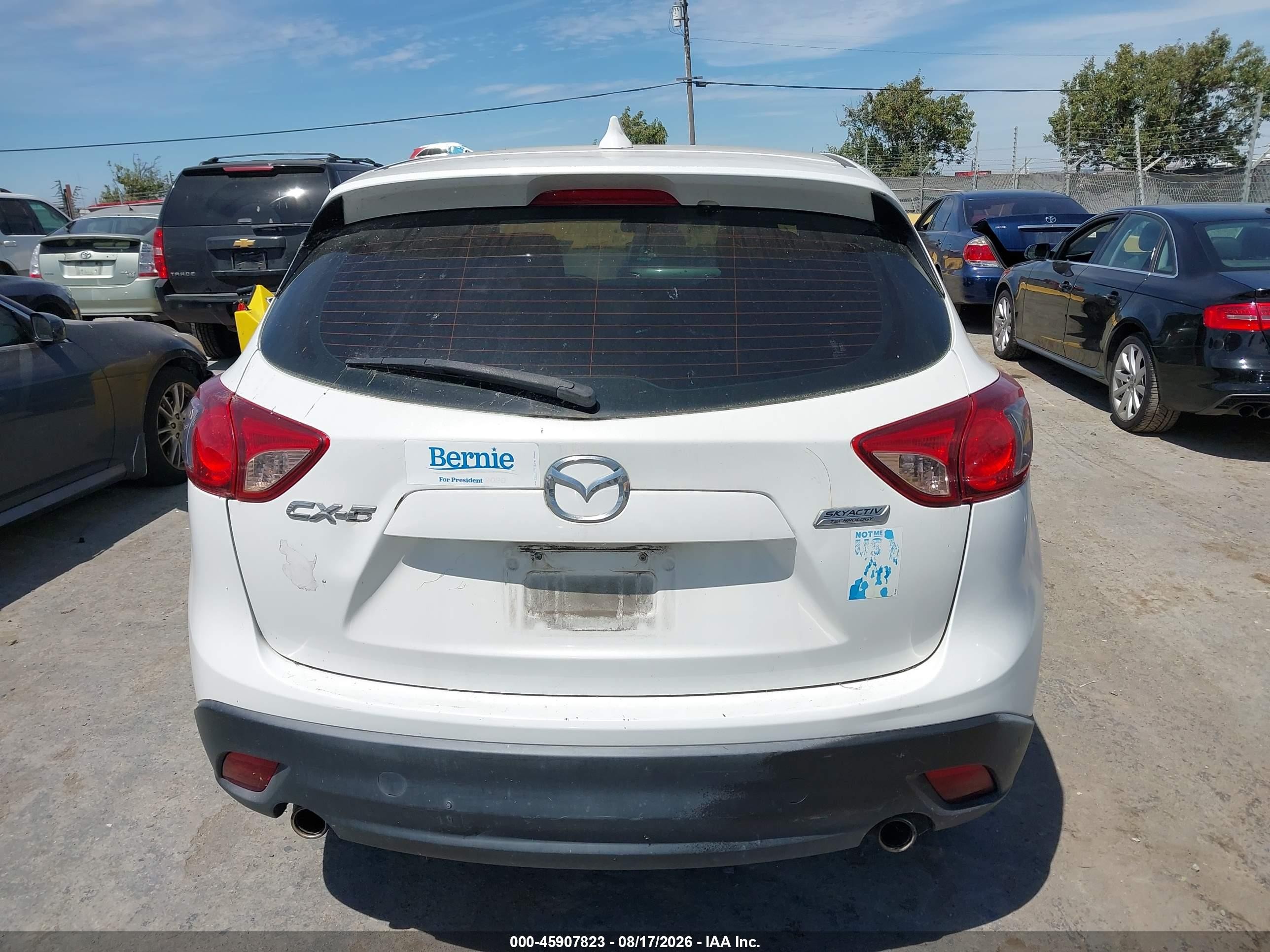 2014 Mazda Cx-5 Sport White vin: JM3KE2BE2E0368225