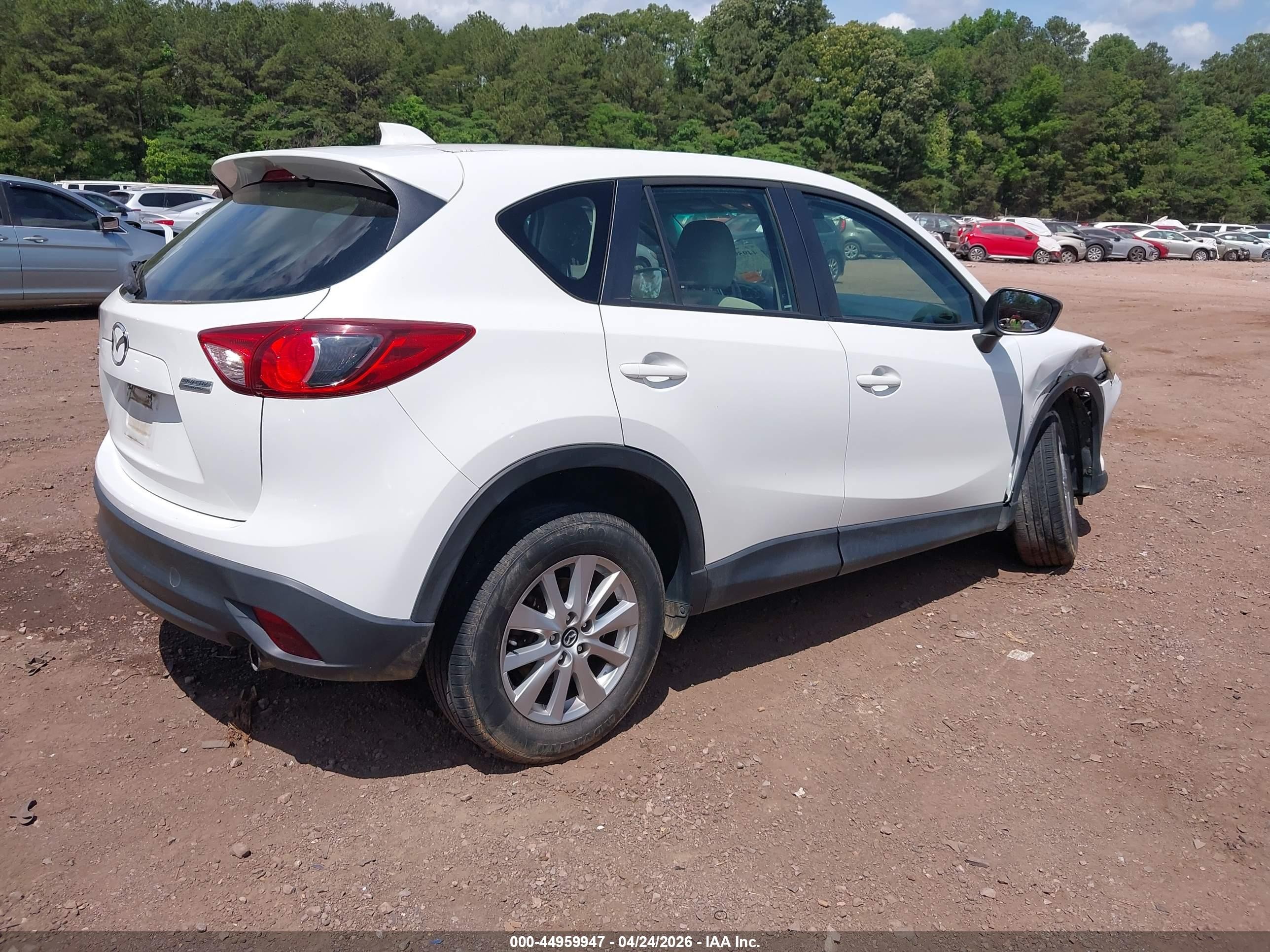 2014 Mazda Cx-5 Sport White vin: JM3KE2BE2E0398518
