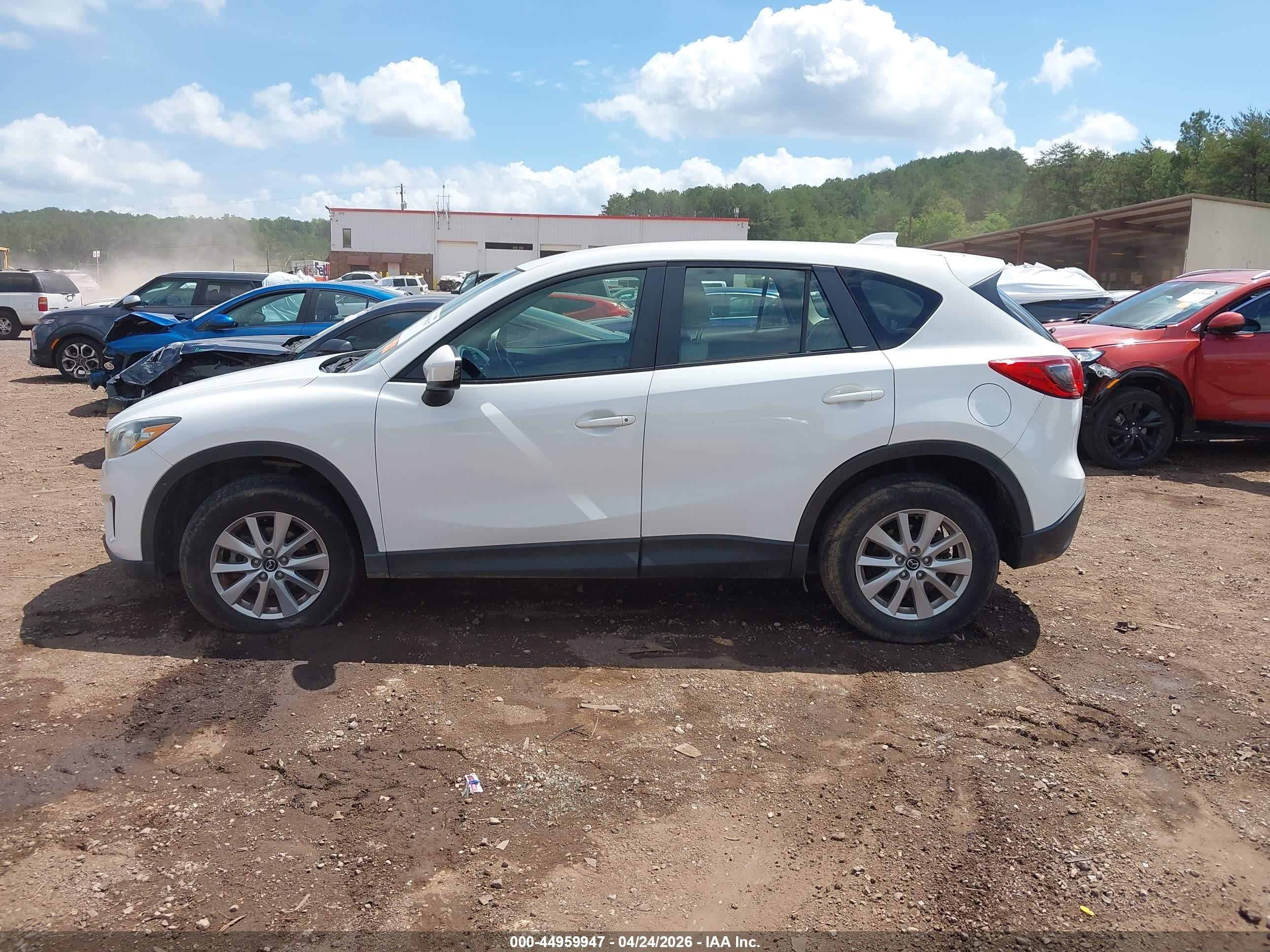 2014 Mazda Cx-5 Sport White vin: JM3KE2BE2E0398518