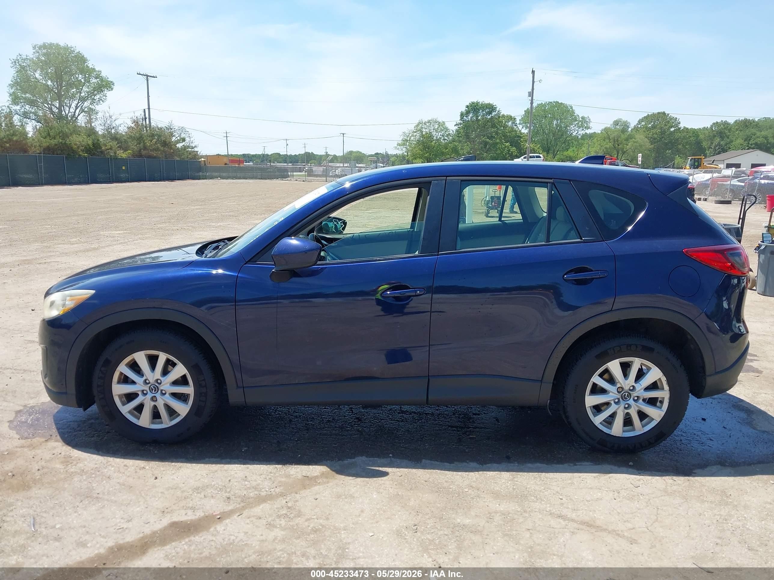 2014 Mazda Cx-5 Sport Blue vin: JM3KE2BE4E0371983