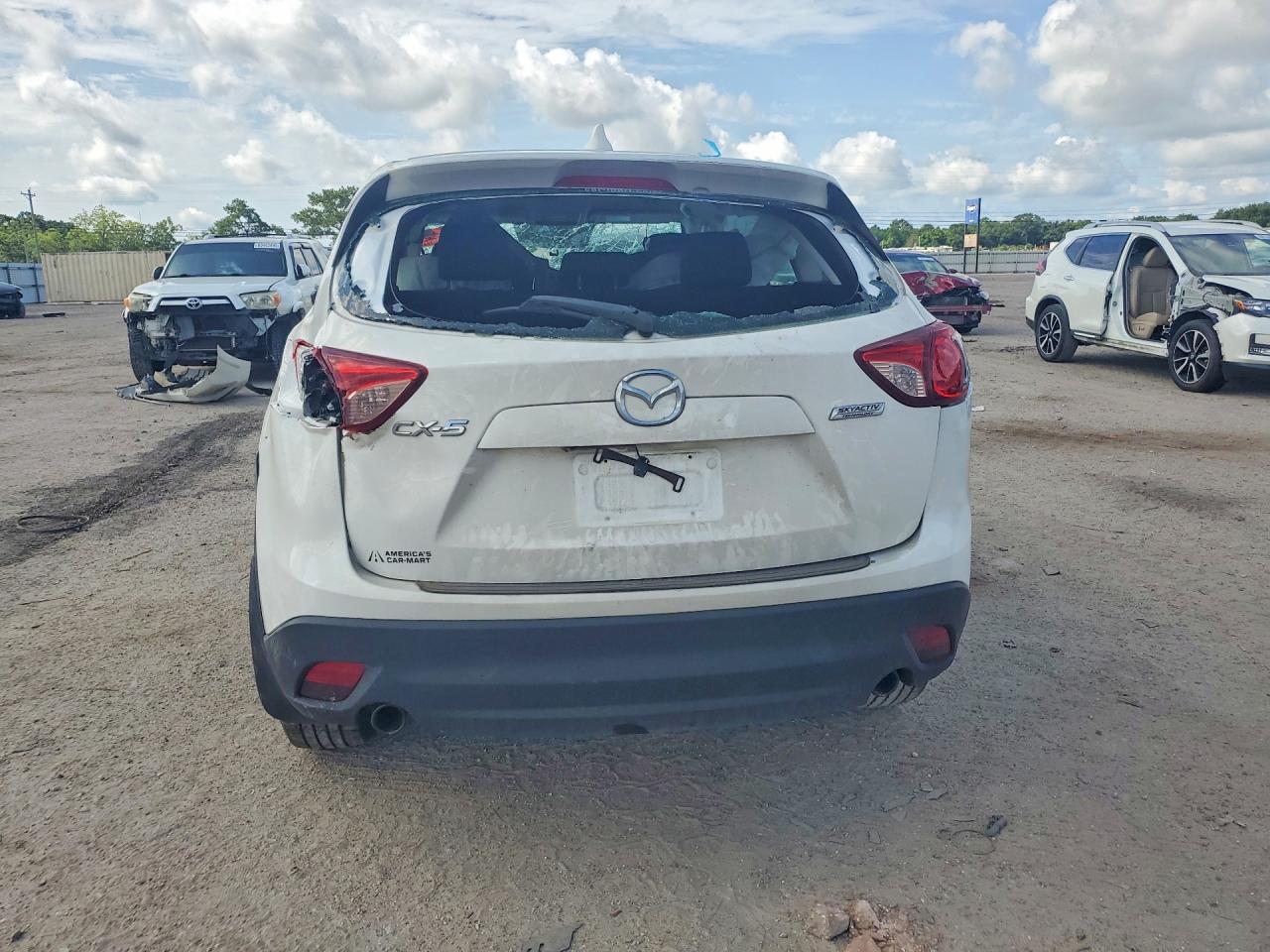 2015 Mazda Cx-5 Sport White vin: JM3KE2BE6F0490085