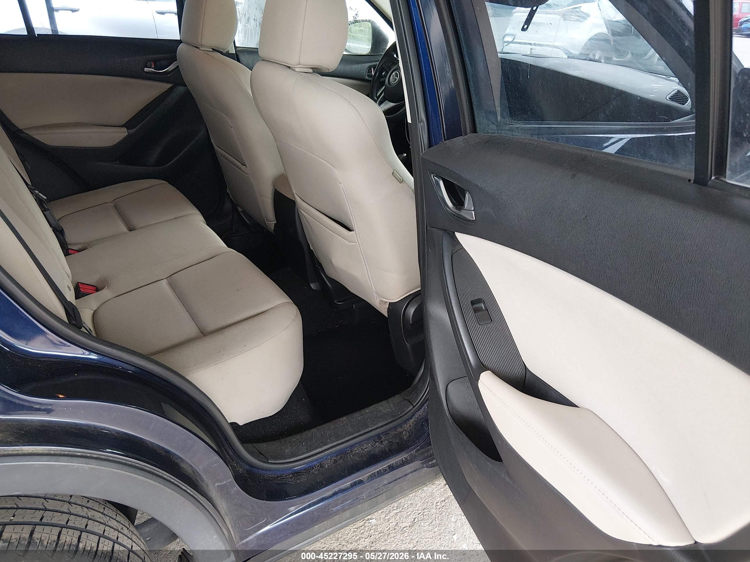 2014 Mazda Cx-5 Sport Dark Blue vin: JM3KE2BE7E0362761
