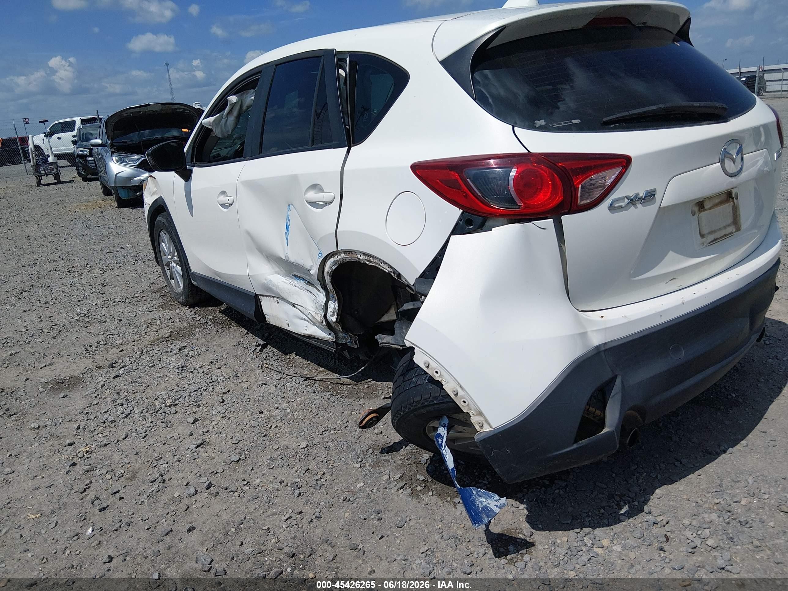 2014 Mazda Cx-5 Sport White vin: JM3KE2BE8E0337531