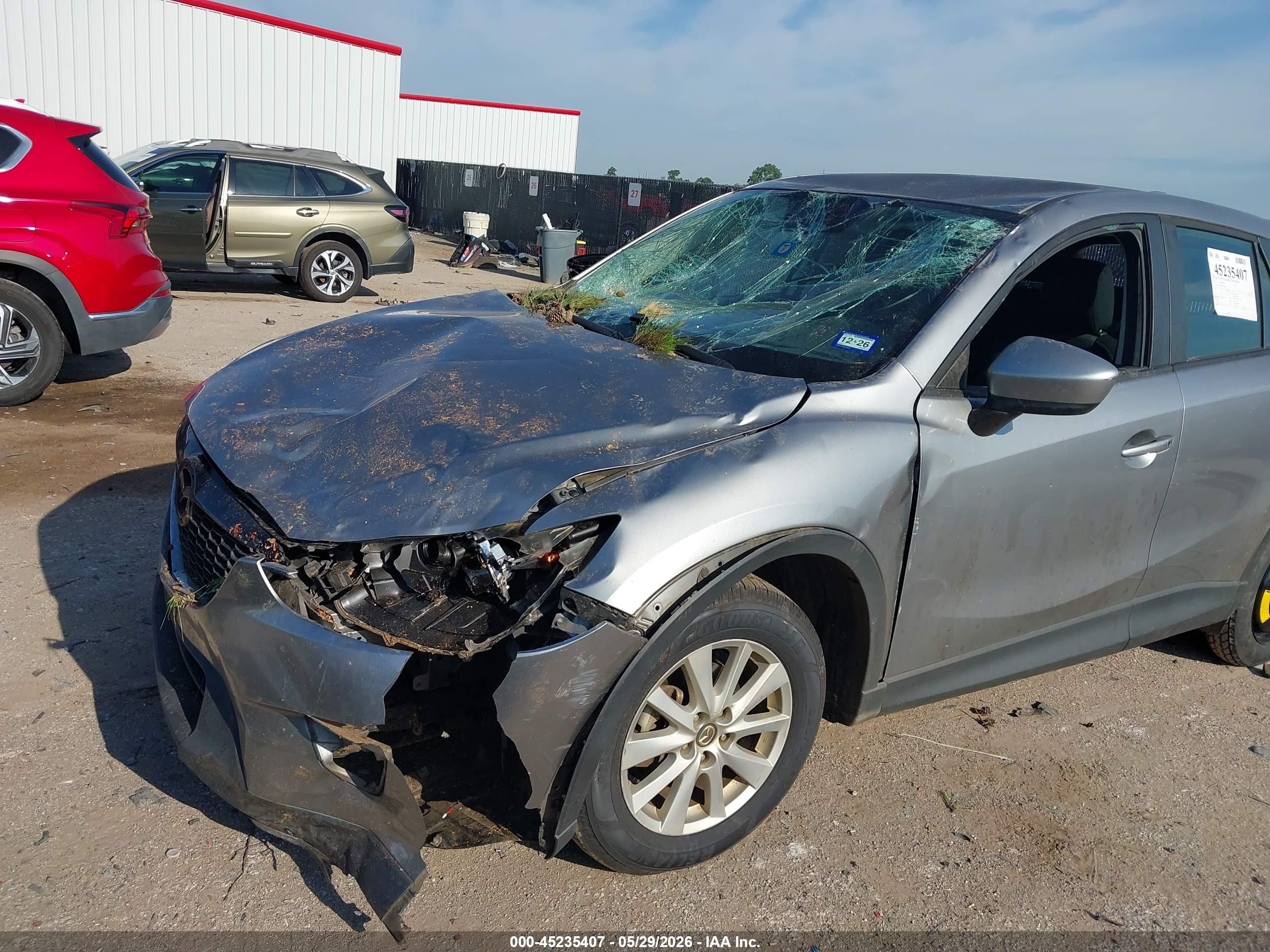 2014 Mazda Cx-5 Sport Silver vin: JM3KE2BE8E0377818
