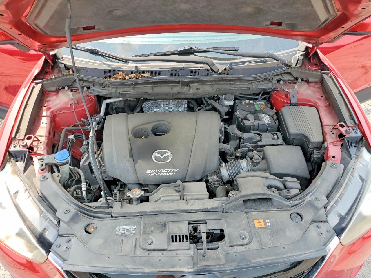 2015 Mazda Cx-5 Sport Red vin: JM3KE2BE8F0452485