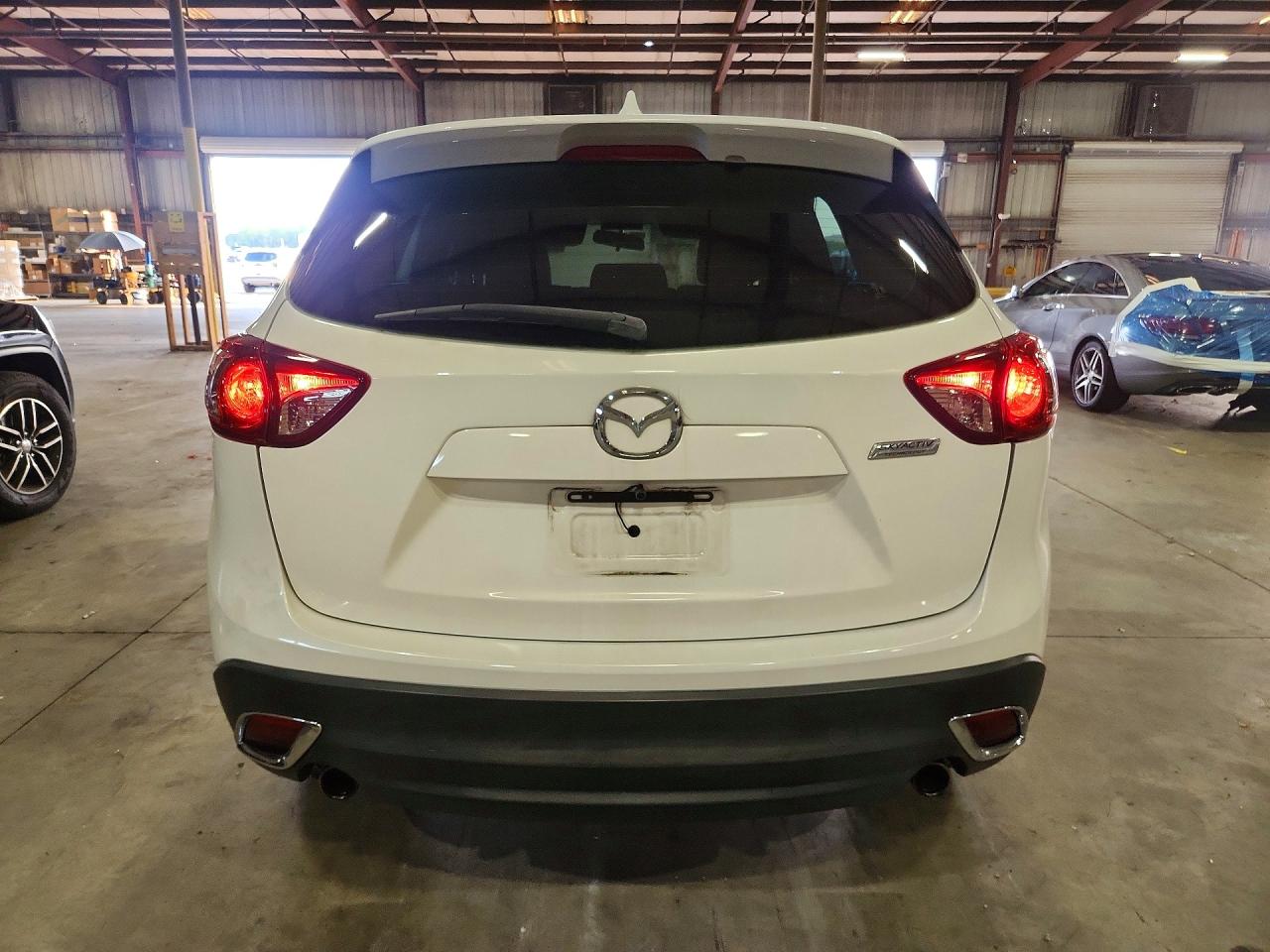 2015 Mazda Cx-5 Sport White vin: JM3KE2BE8F0536662