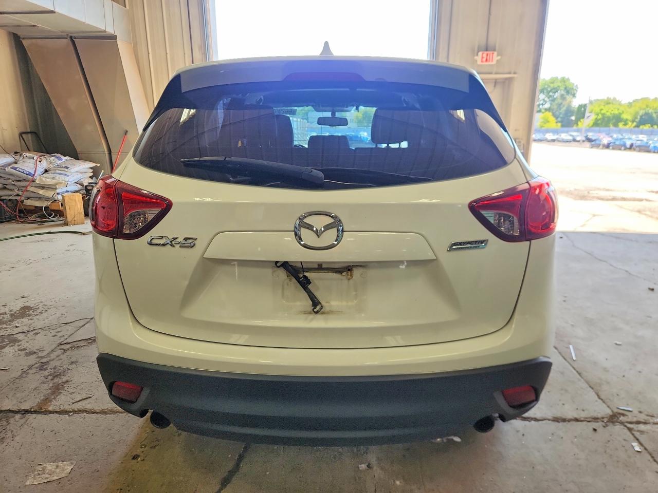 2014 Mazda Cx-5 Sport White vin: JM3KE2BEXE0336767