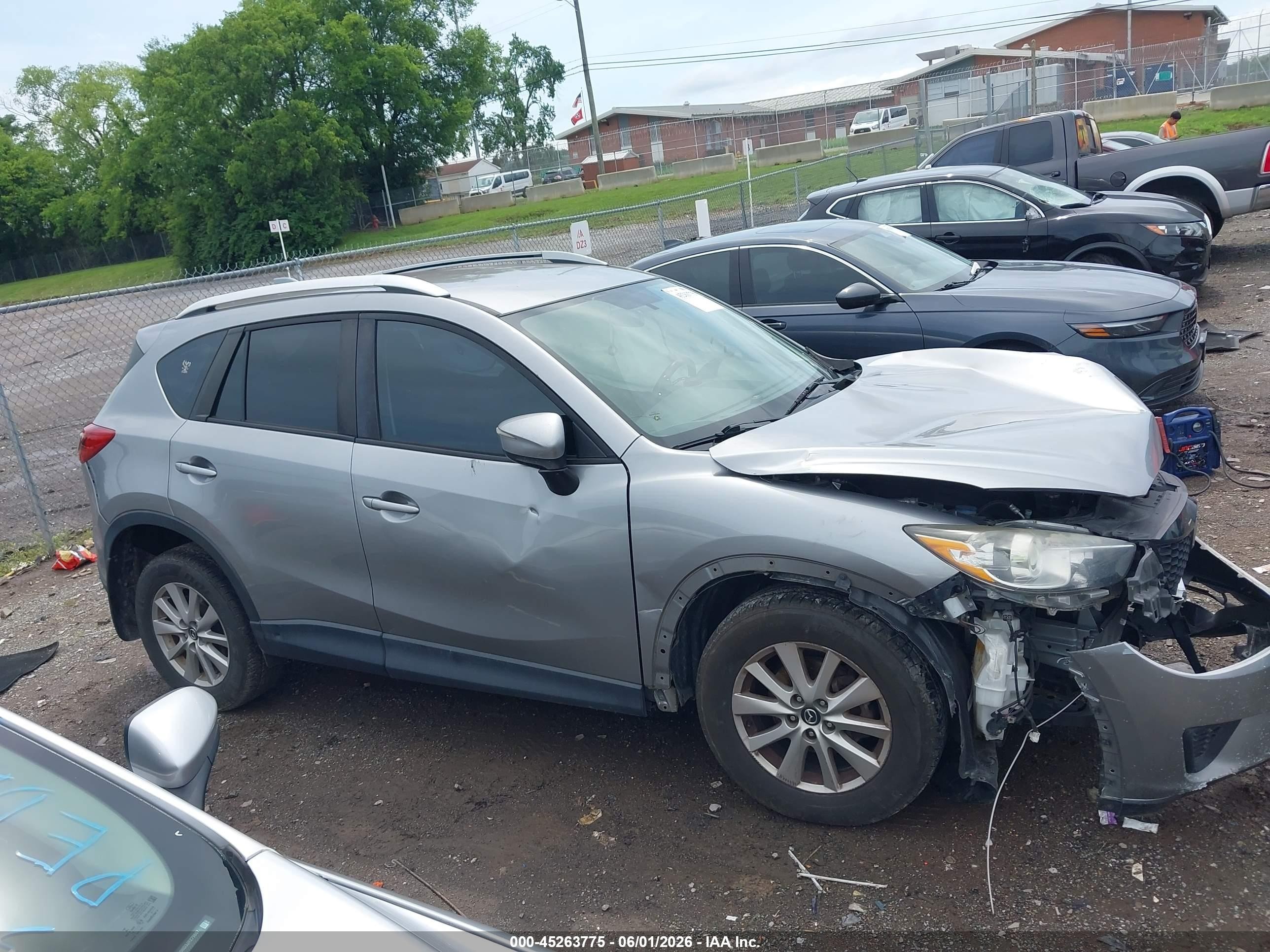 2015 Mazda Cx-5 Sport Gray vin: JM3KE2BEXF0490798
