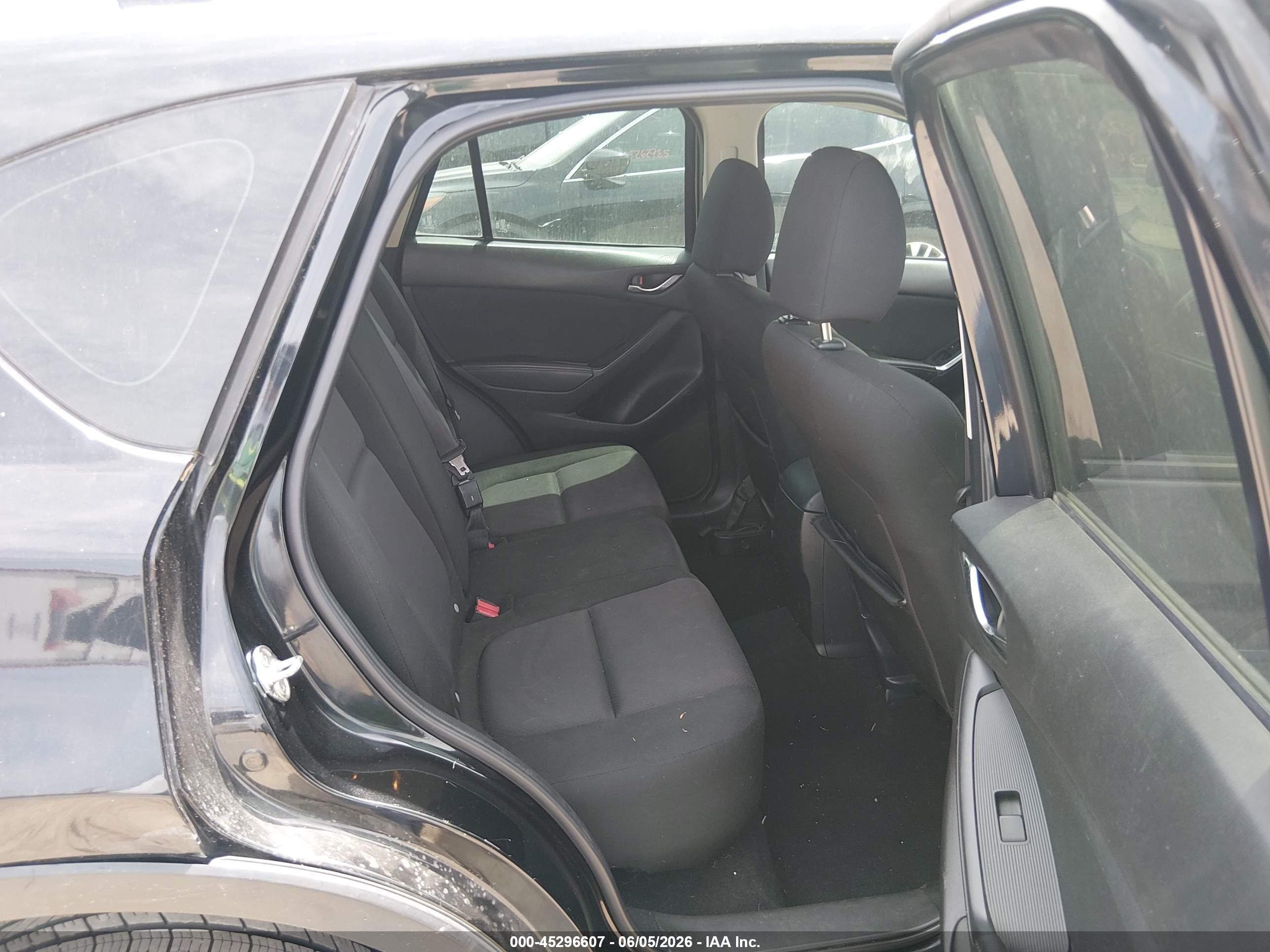 2015 Mazda Cx-5 Sport Black vin: JM3KE2BEXF0517241