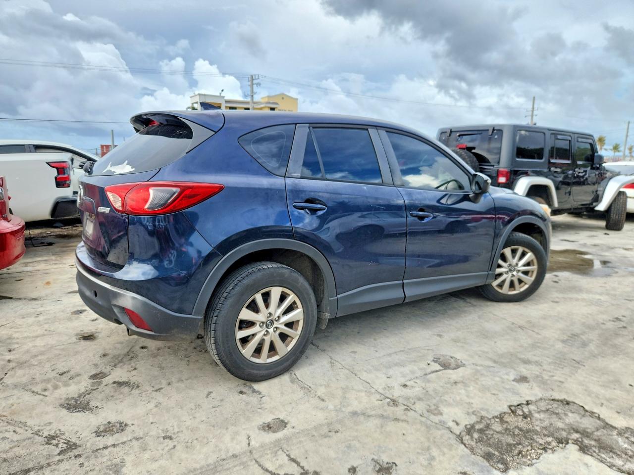 2016 Mazda Cx-5 Sport Blue vin: JM3KE2BY3G0841448