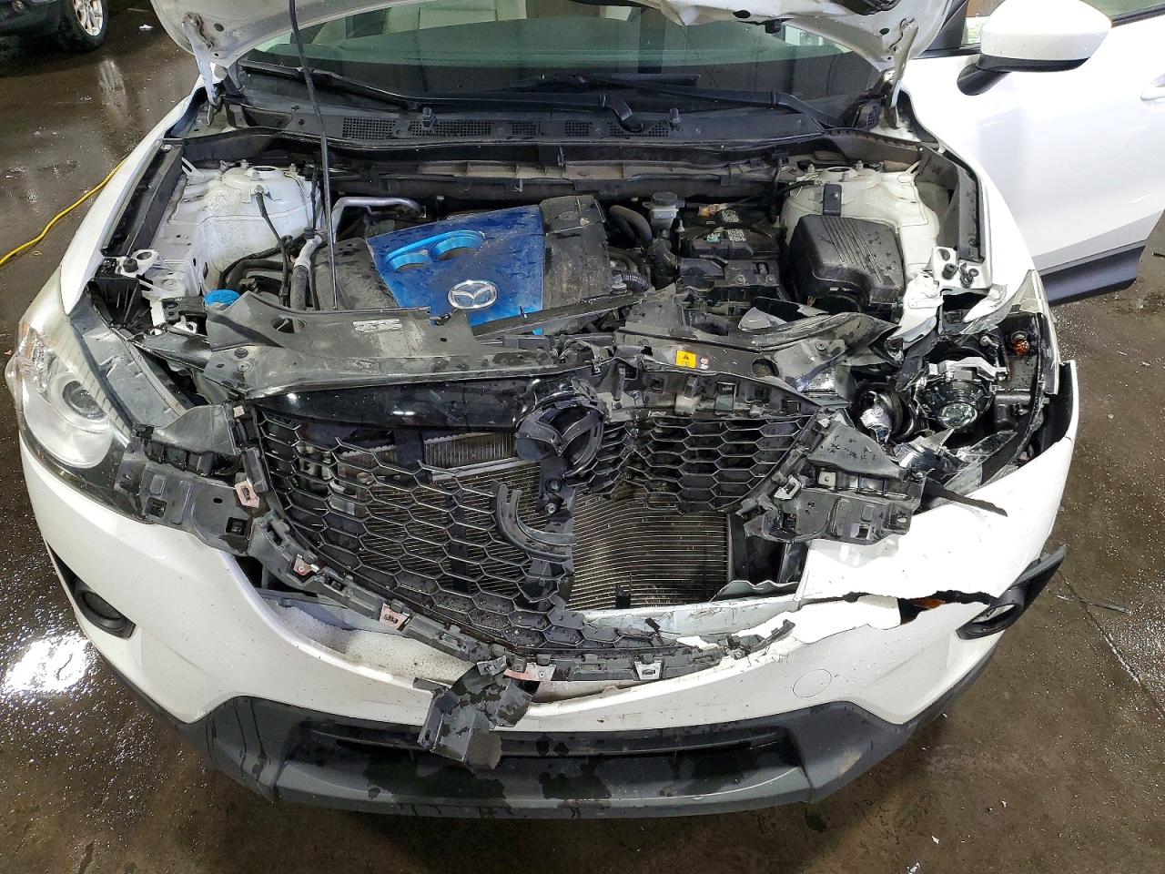 2013 Mazda Cx-5 Touring White vin: JM3KE2CE1D0152220