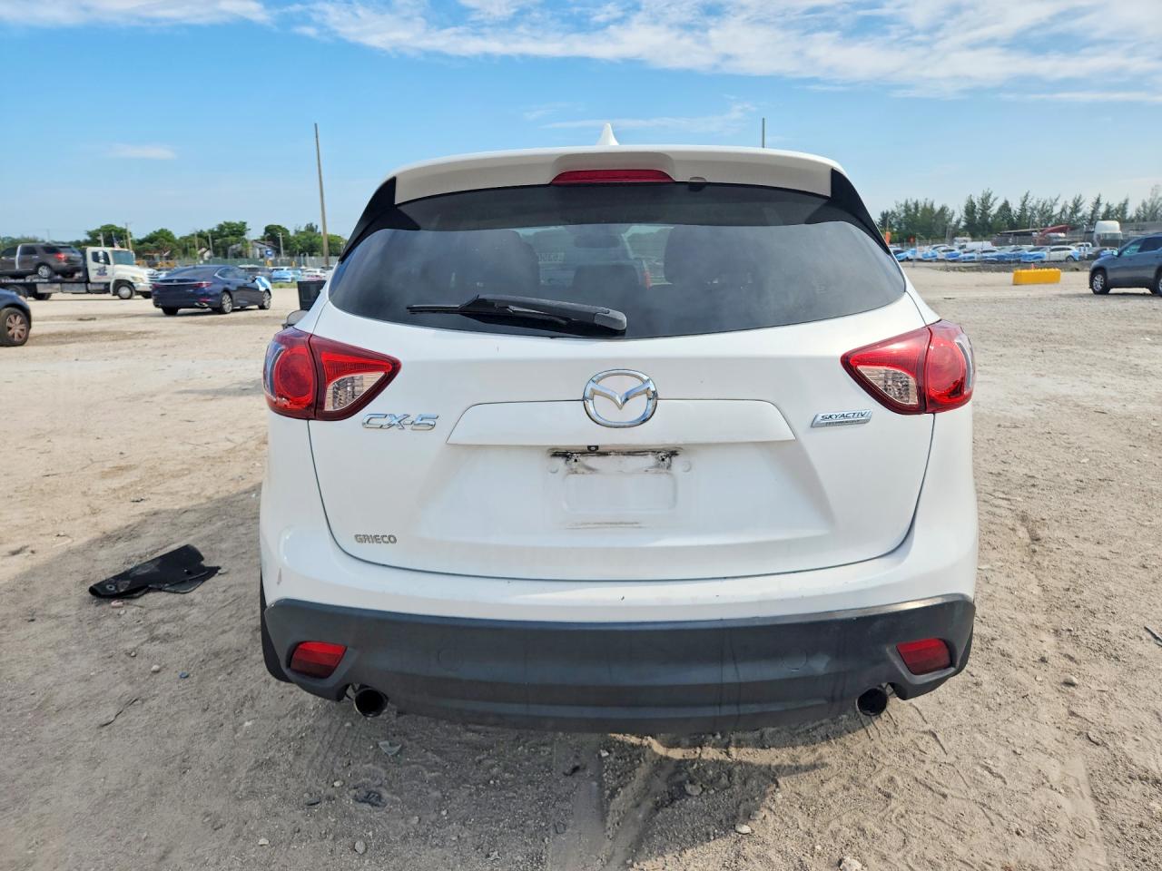 2013 Mazda Cx-5 Touring White vin: JM3KE2CE5D0152575
