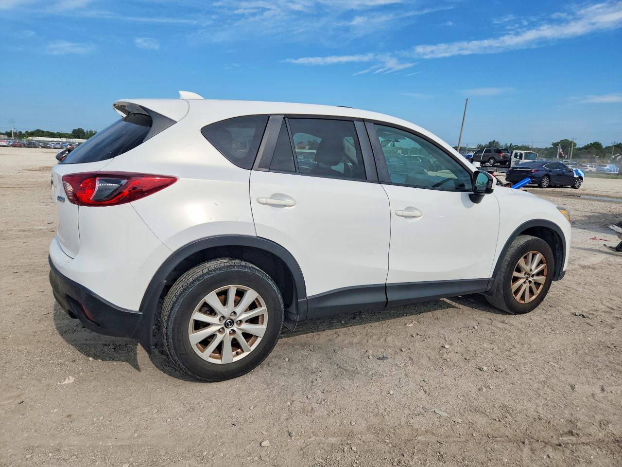 2013 Mazda Cx-5 Touring White vin: JM3KE2CE5D0152575