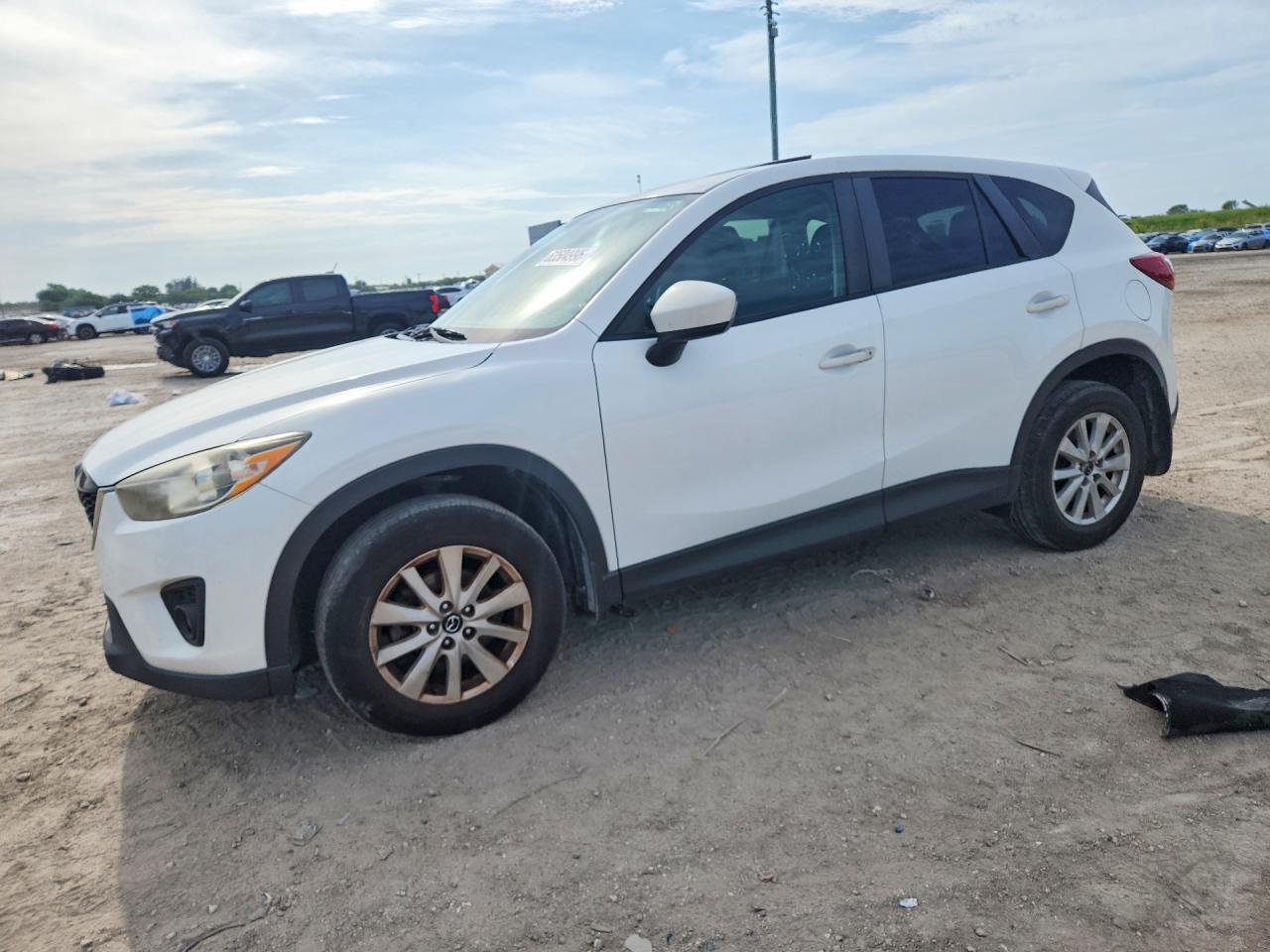 2013 Mazda Cx-5 Touring White vin: JM3KE2CE5D0152575