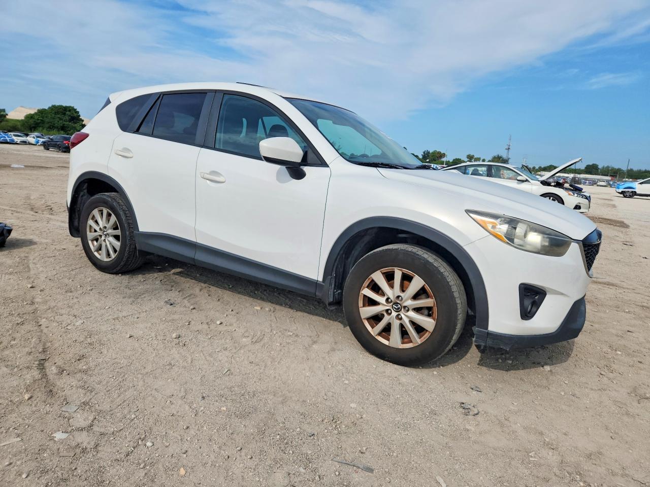 2013 Mazda Cx-5 Touring White vin: JM3KE2CE5D0152575