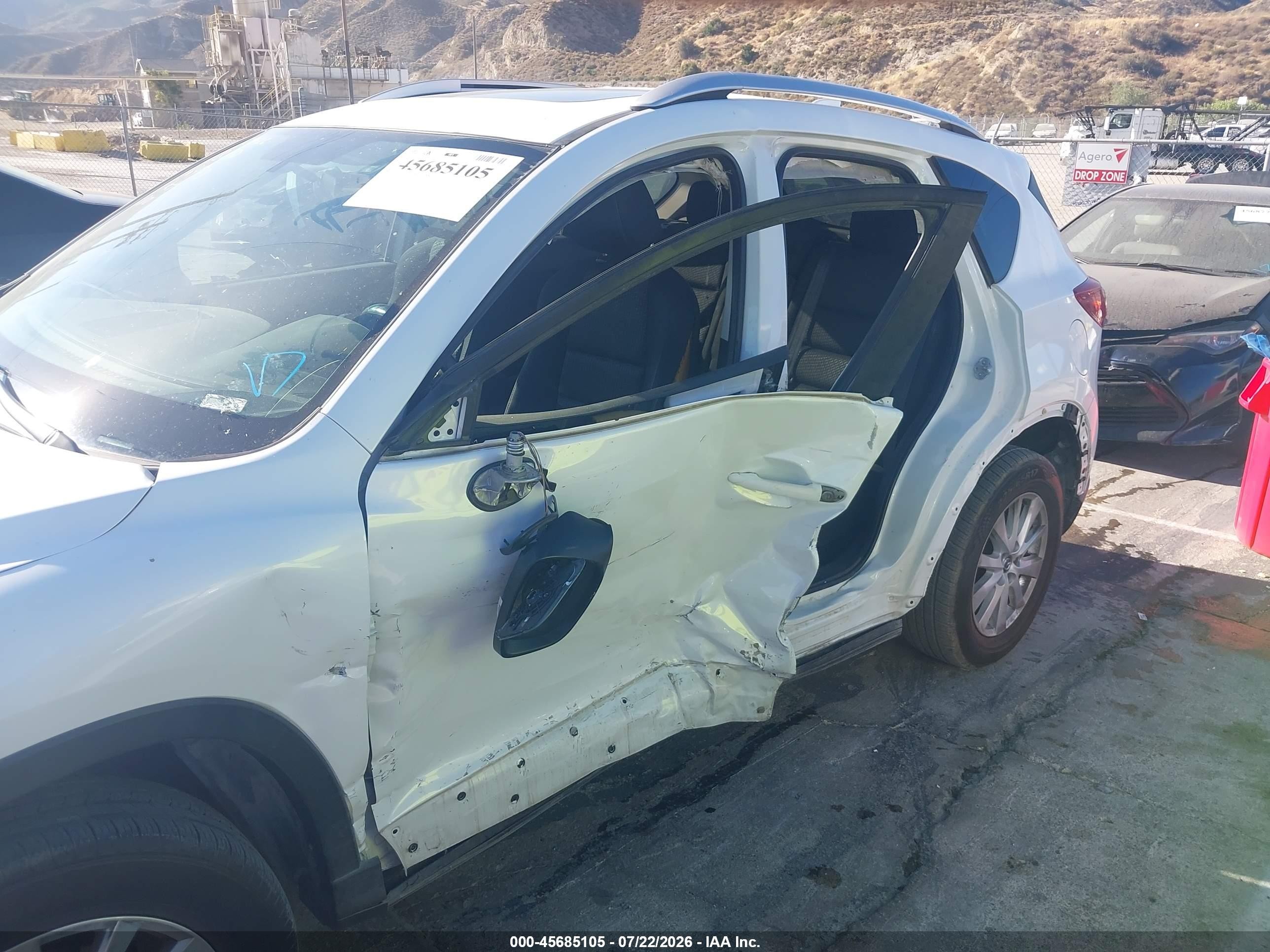 2013 Mazda Cx-5 Touring White vin: JM3KE2CE6D0156473