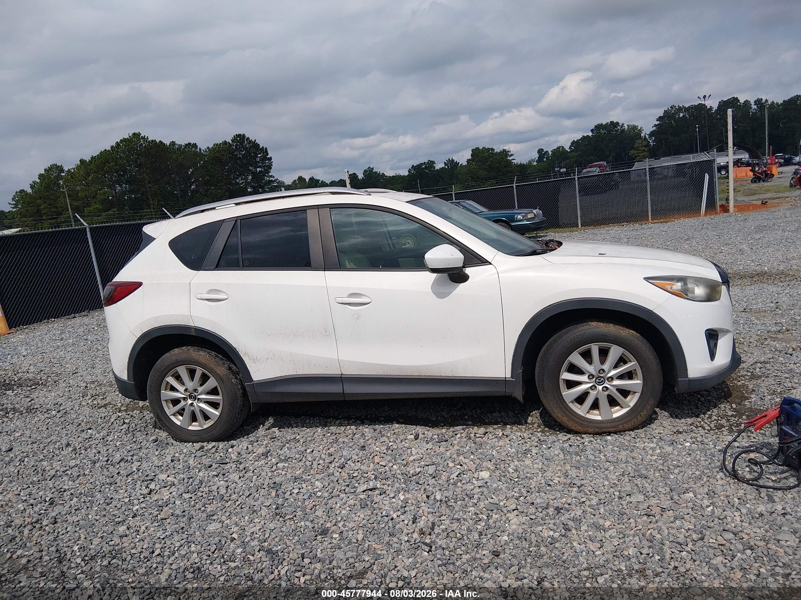 2014 Mazda Cx-5 Touring White vin: JM3KE2CY0E0330632
