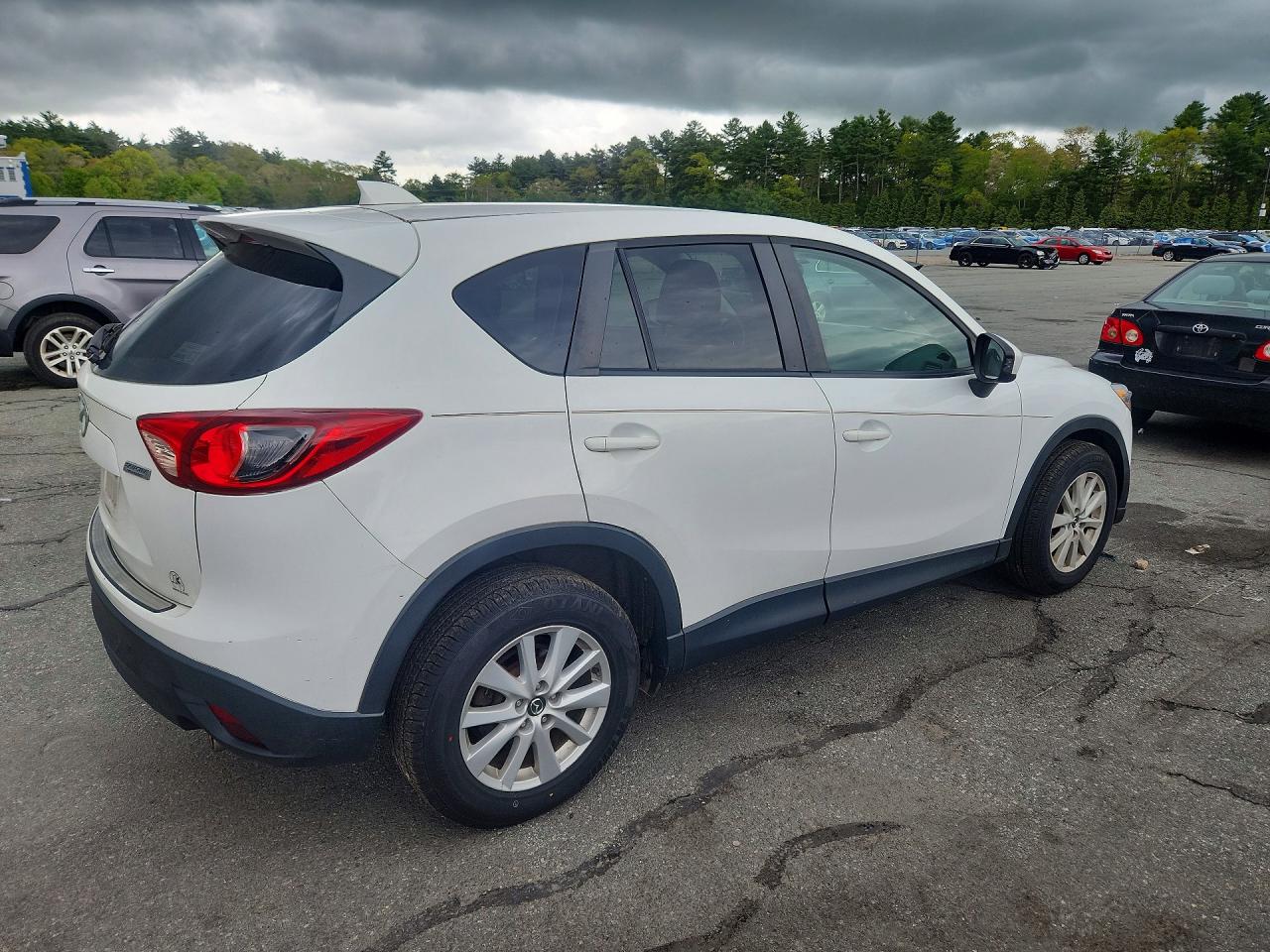 2014 Mazda Cx-5 Touring White vin: JM3KE2CY0E0374663