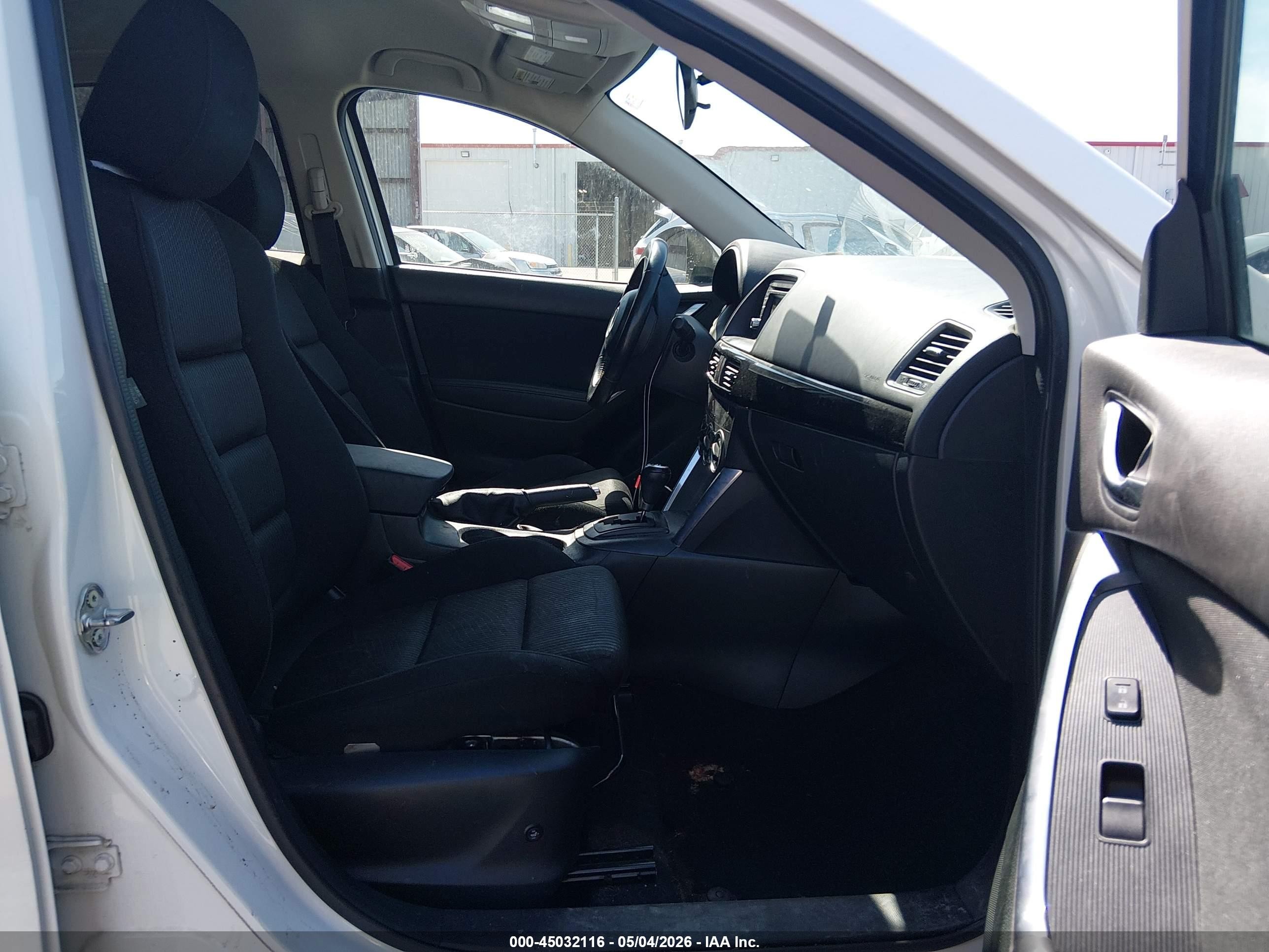 2014 Mazda Cx-5 Touring White vin: JM3KE2CY0E0374873