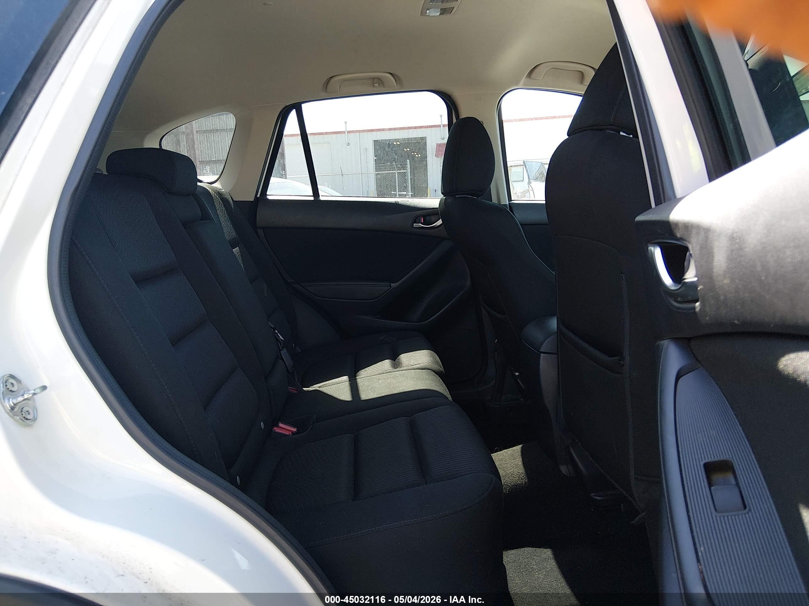 2014 Mazda Cx-5 Touring White vin: JM3KE2CY0E0374873