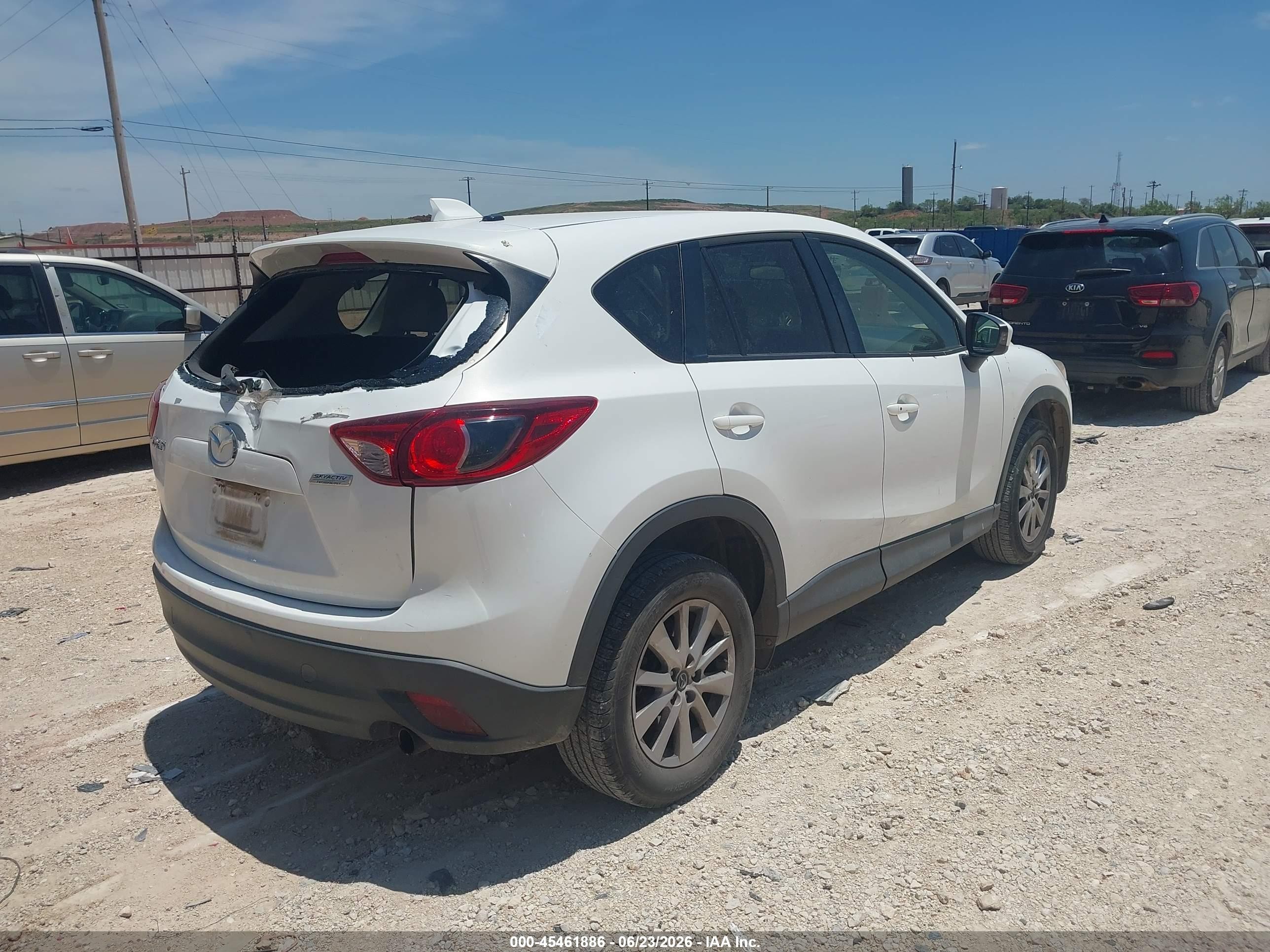 2015 Mazda Cx-5 Touring White vin: JM3KE2CY0F0455437