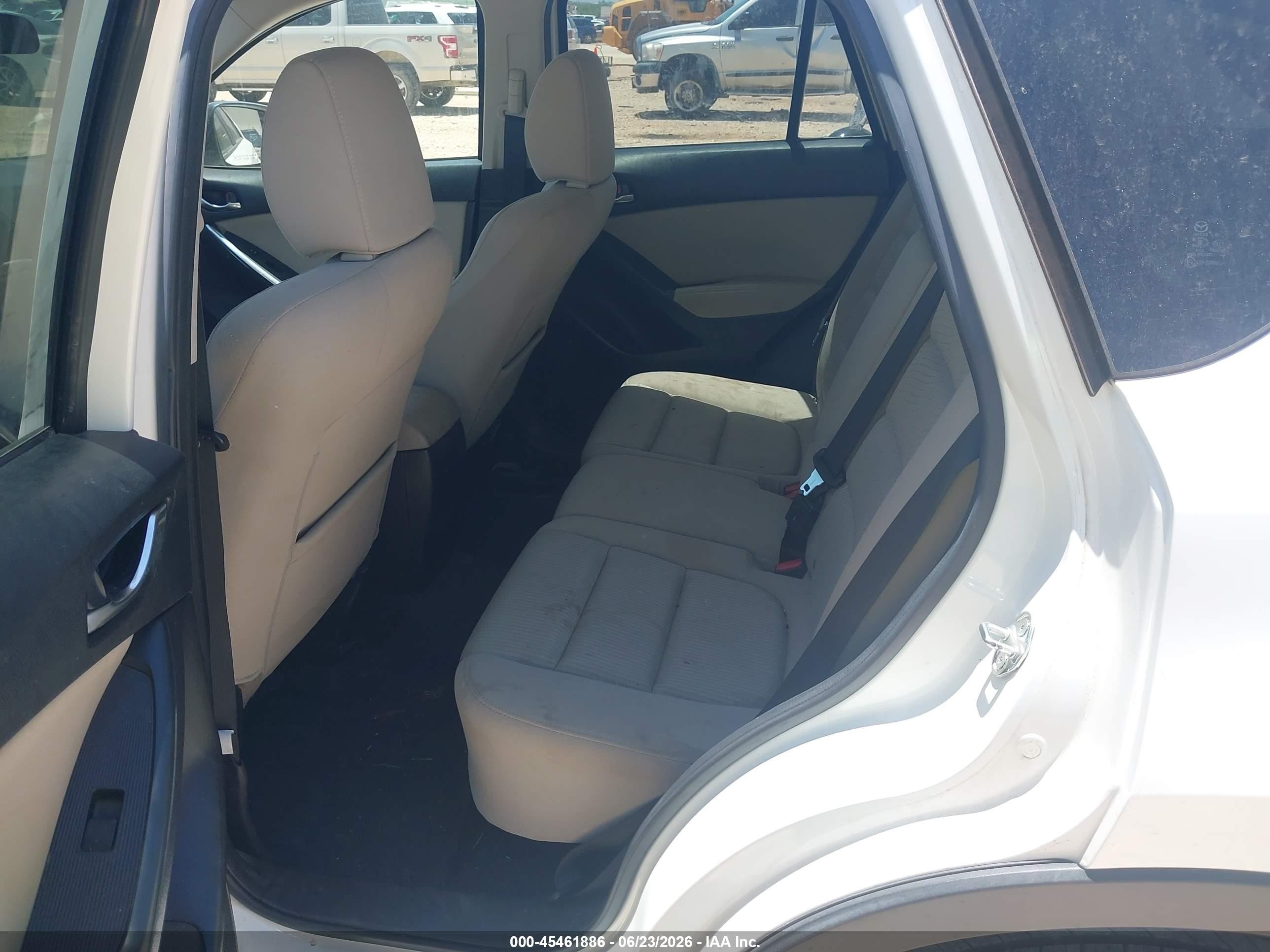2015 Mazda Cx-5 Touring White vin: JM3KE2CY0F0455437