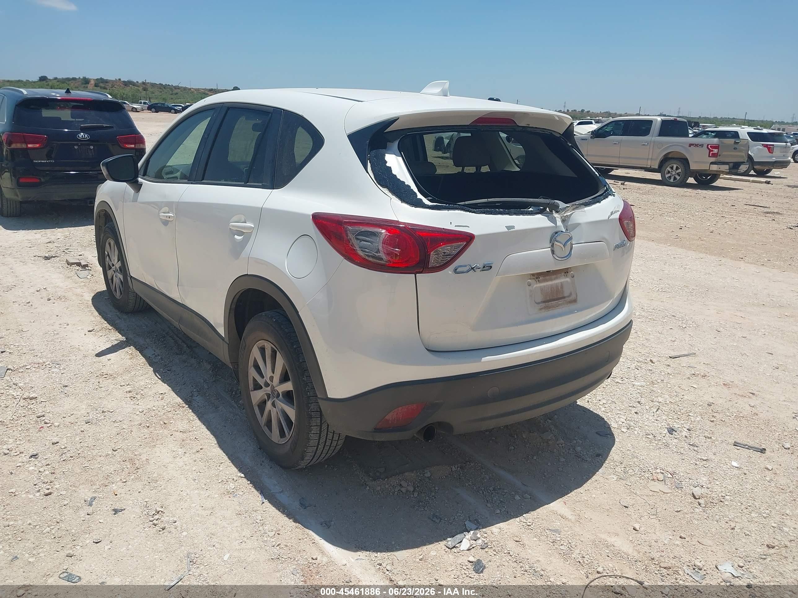 2015 Mazda Cx-5 Touring White vin: JM3KE2CY0F0455437