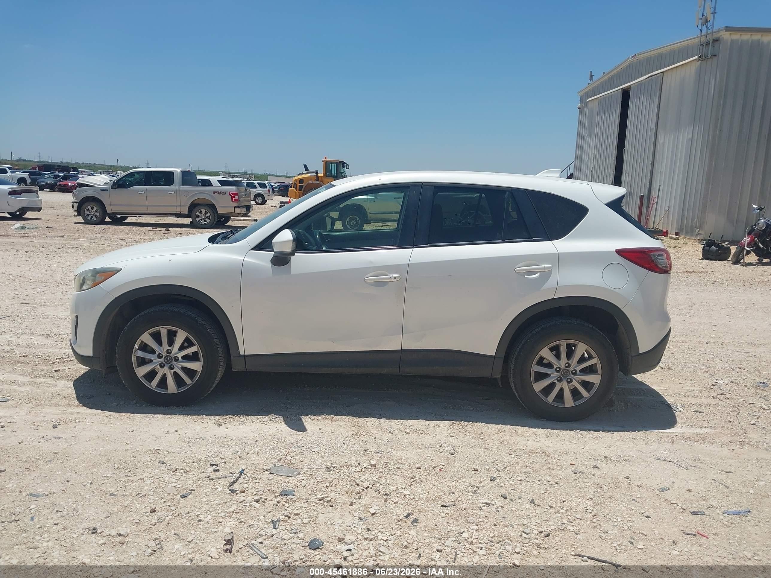 2015 Mazda Cx-5 Touring White vin: JM3KE2CY0F0455437