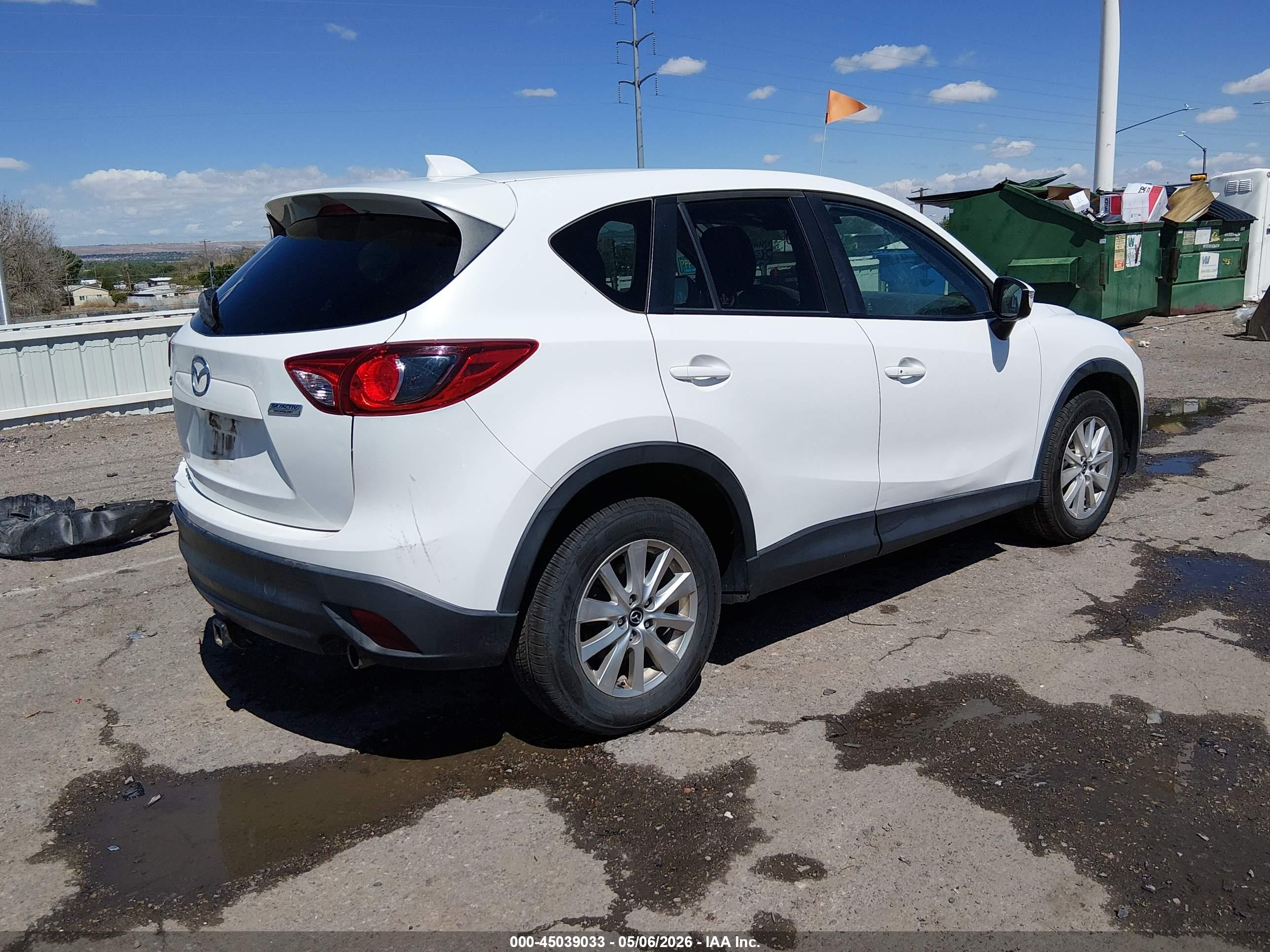 2015 Mazda Cx-5 Touring White vin: JM3KE2CY0F0528158