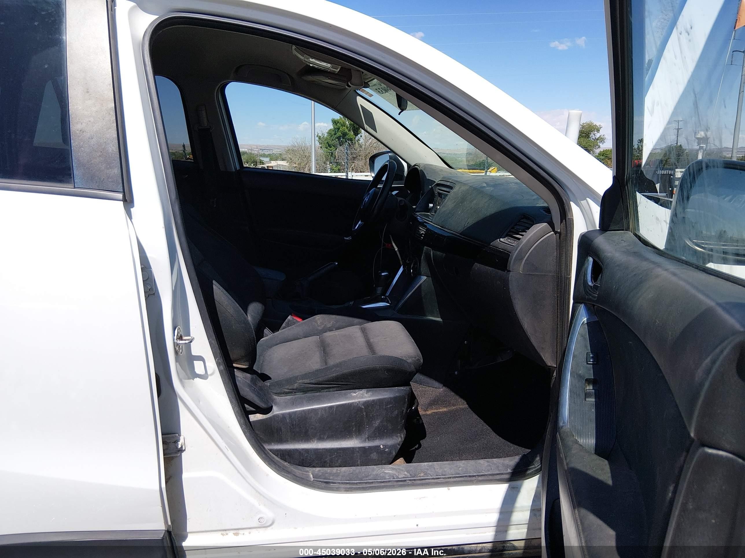 2015 Mazda Cx-5 Touring White vin: JM3KE2CY0F0528158