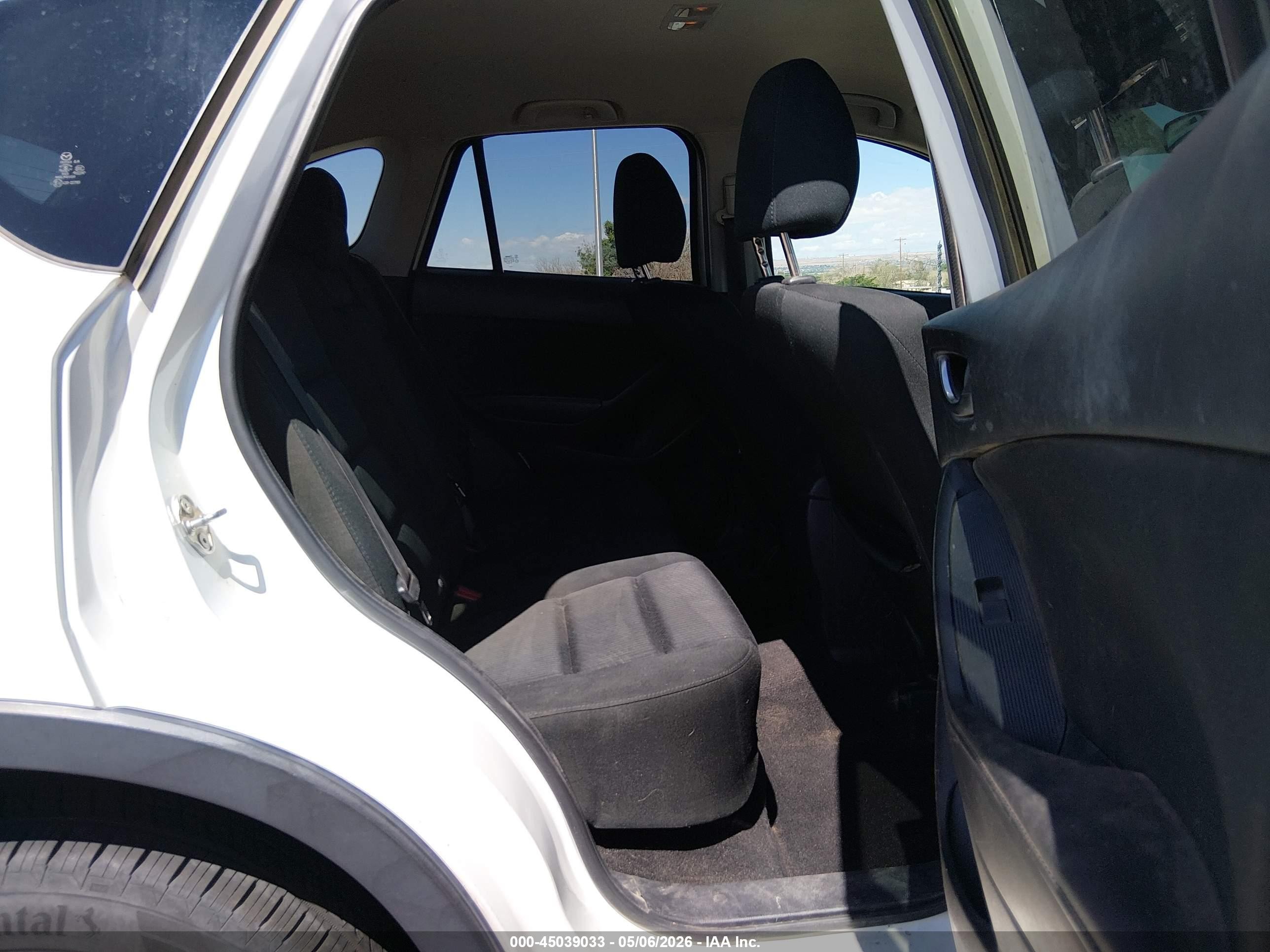 2015 Mazda Cx-5 Touring White vin: JM3KE2CY0F0528158