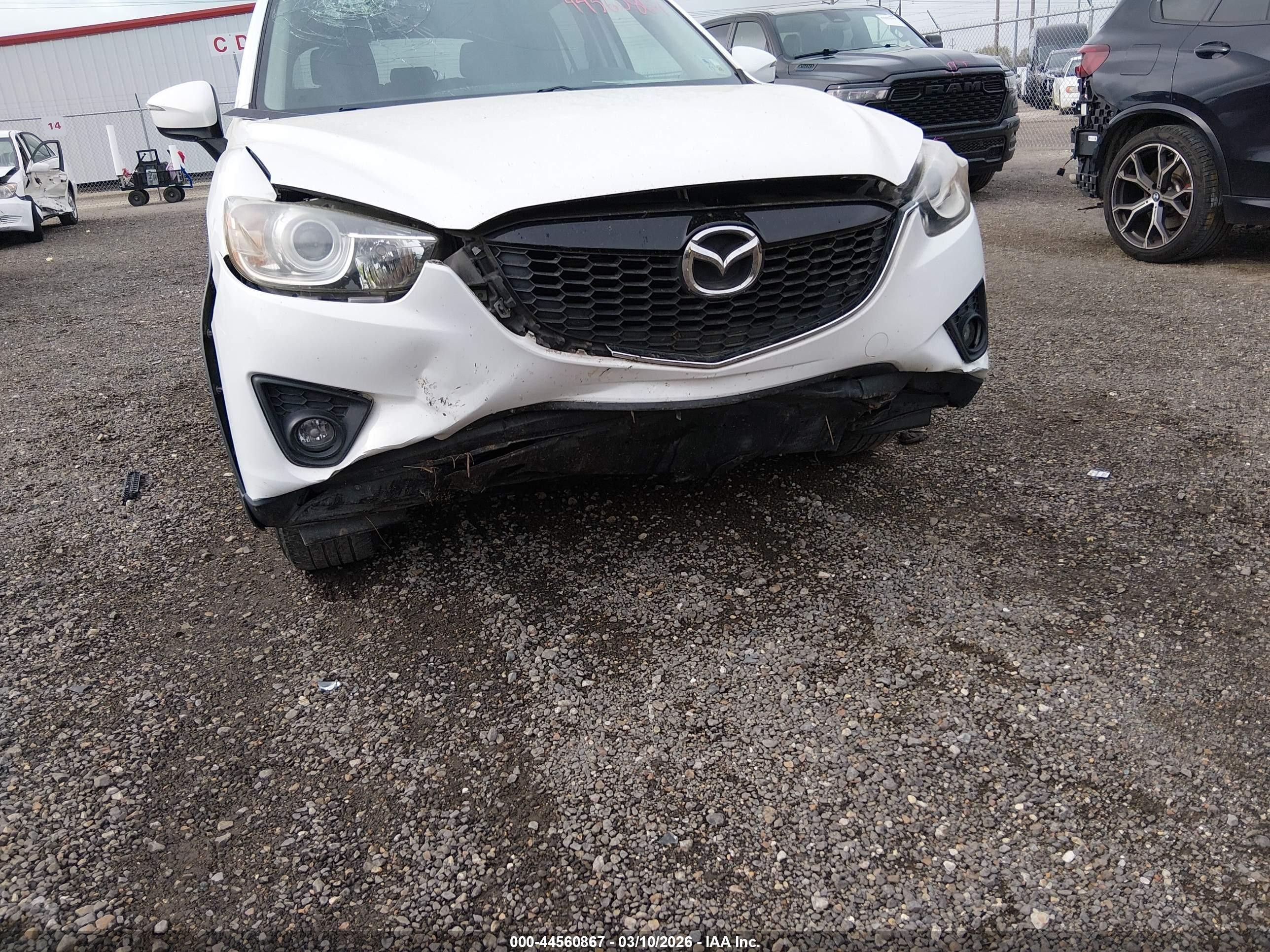 2015 Mazda Cx-5 Touring Белый vin: JM3KE2CY2F0523396
