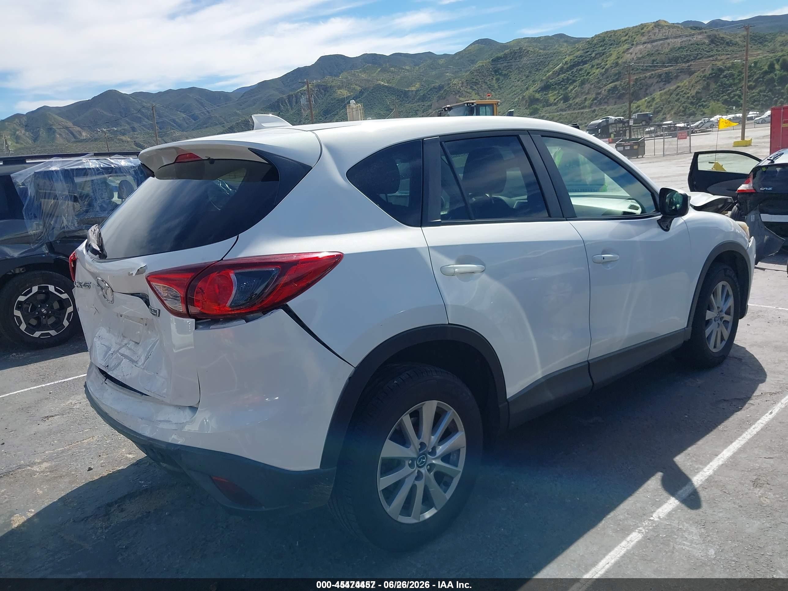 2015 Mazda Cx-5 Touring White vin: JM3KE2CY3F0551532