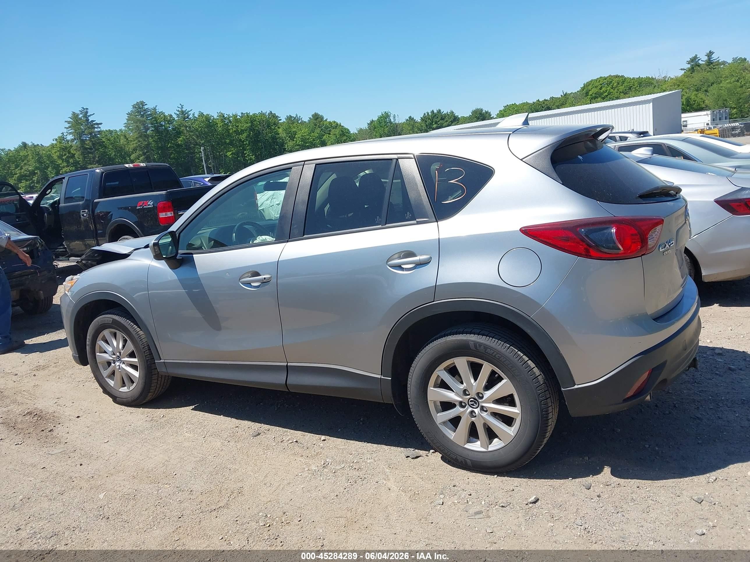 2014 Mazda Cx-5 Touring Silver vin: JM3KE2CY4E0422567