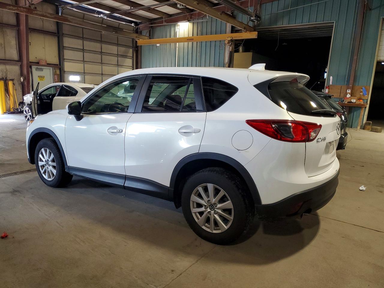 2015 Mazda Cx-5 Touring White vin: JM3KE2CY5F0441811