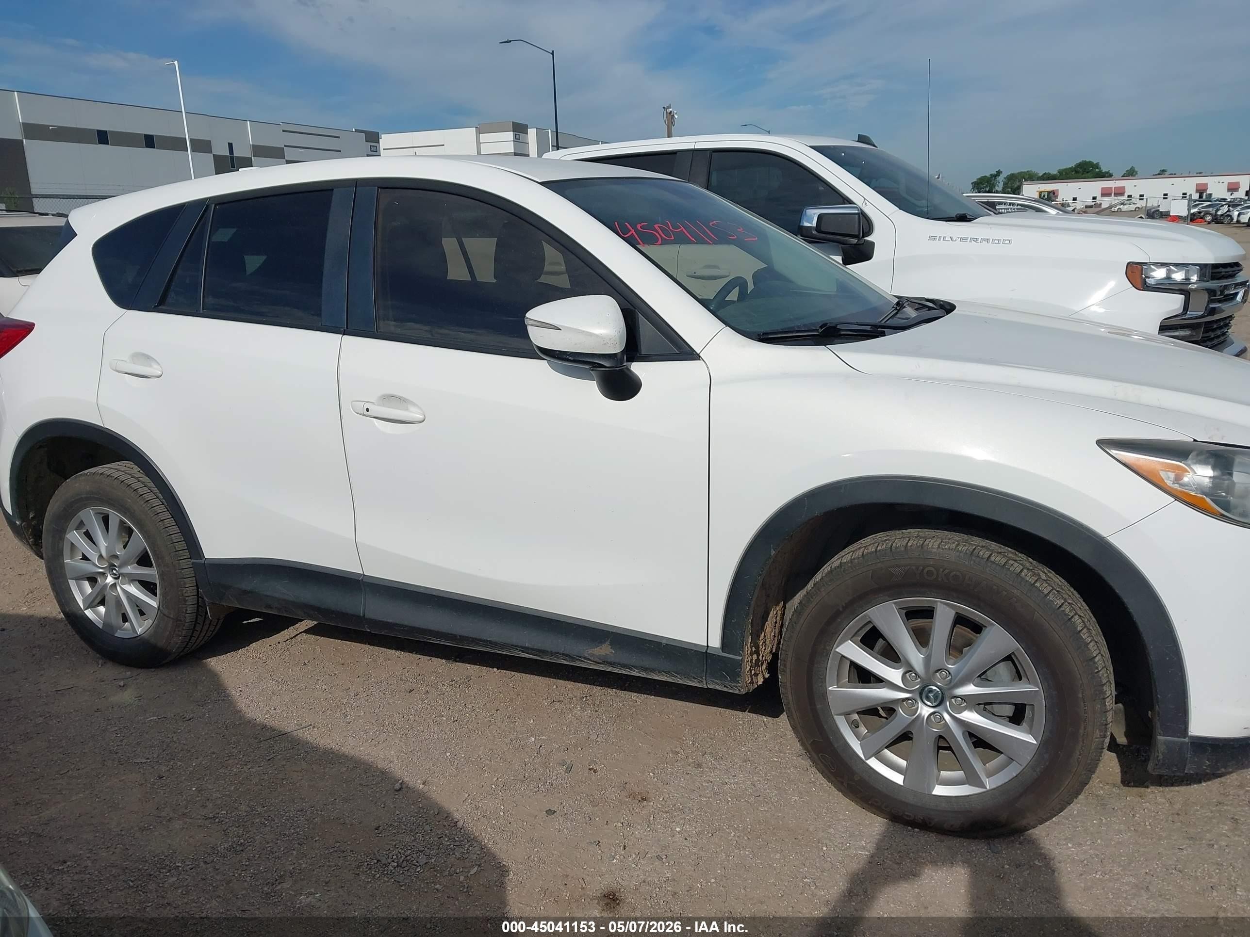 2015 Mazda Cx-5 Touring White vin: JM3KE2CY7F0527993