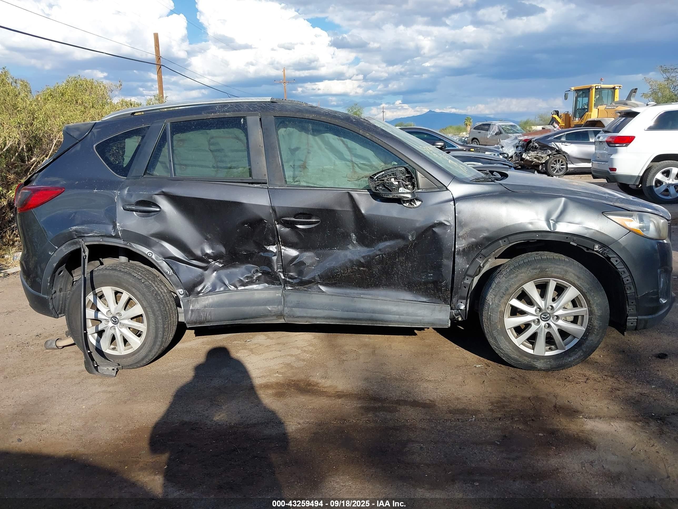 2014 Mazda Cx-5 Touring Gray vin: JM3KE2CY9E0317877