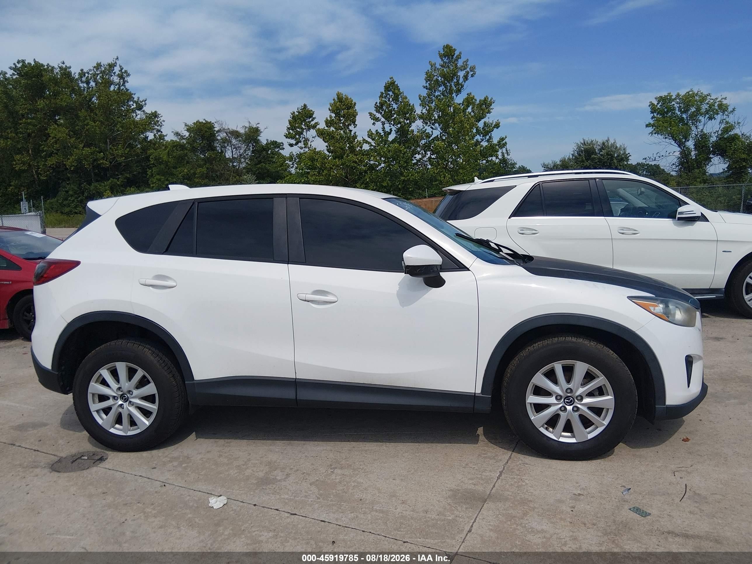 2014 Mazda Cx-5 Touring White vin: JM3KE2CY9E0318592