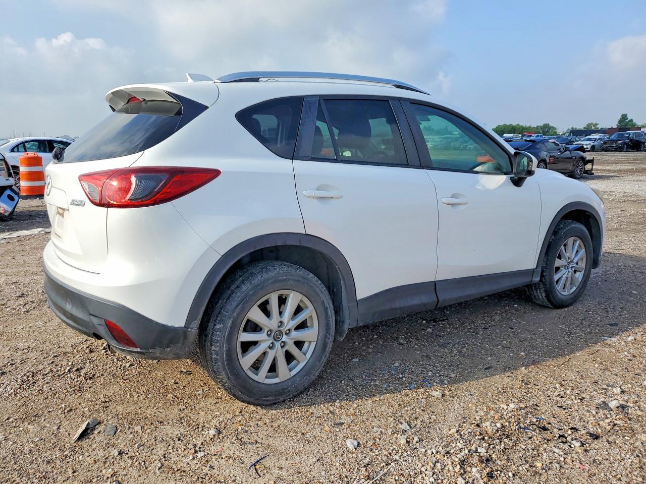 2014 Mazda Cx-5 Touring White vin: JM3KE2CY9E0344514