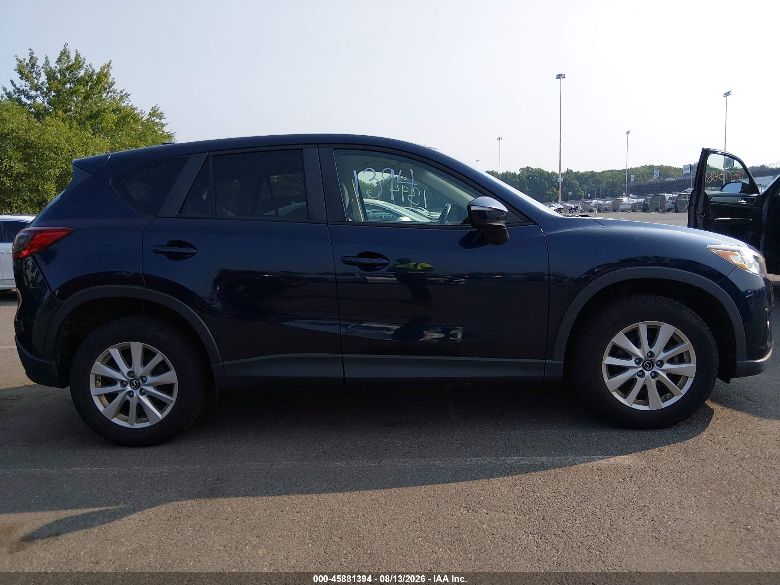2015 Mazda Cx-5 Touring Navy vin: JM3KE2CY9F0509396