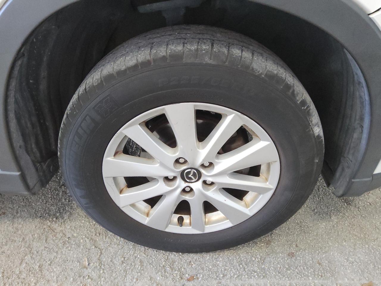2014 Mazda Cx-5 Touring White vin: JM3KE2CYXE0340035 Damage: Right Front Wheel, Curb Rash, 3 To 4 Inches