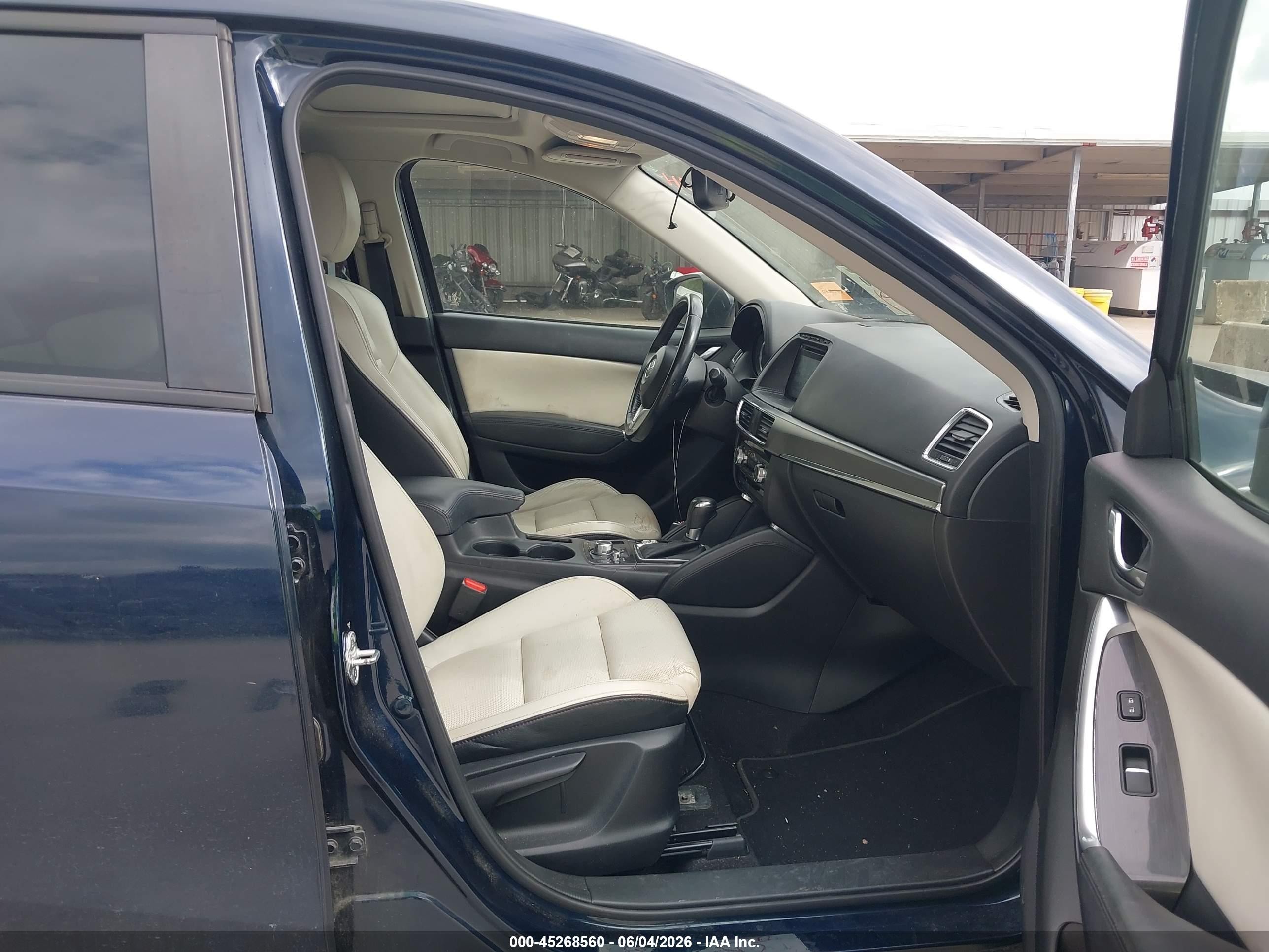 2016 Mazda Cx-5 Grand Touring Blue vin: JM3KE2DY1G0623991