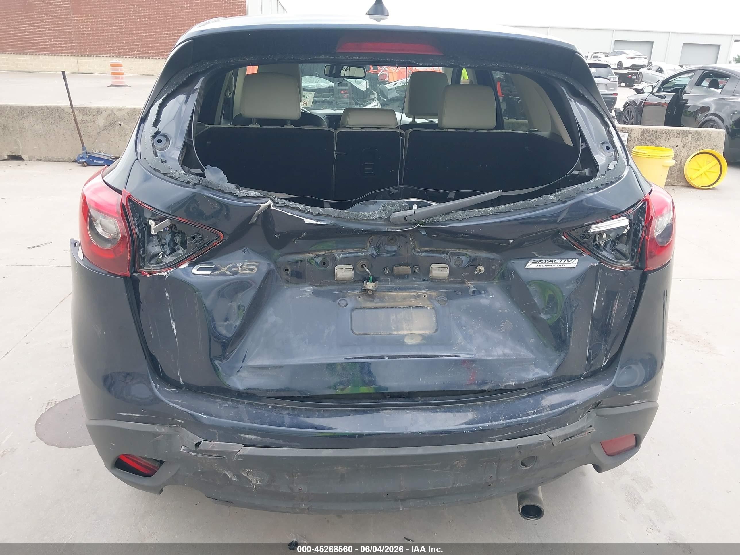 2016 Mazda Cx-5 Grand Touring Blue vin: JM3KE2DY1G0623991
