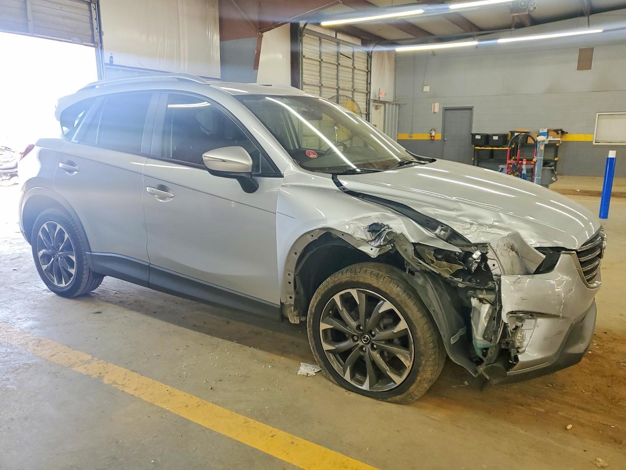 2016 Mazda Cx-5 Gt Silver vin: JM3KE2DY1G0646185